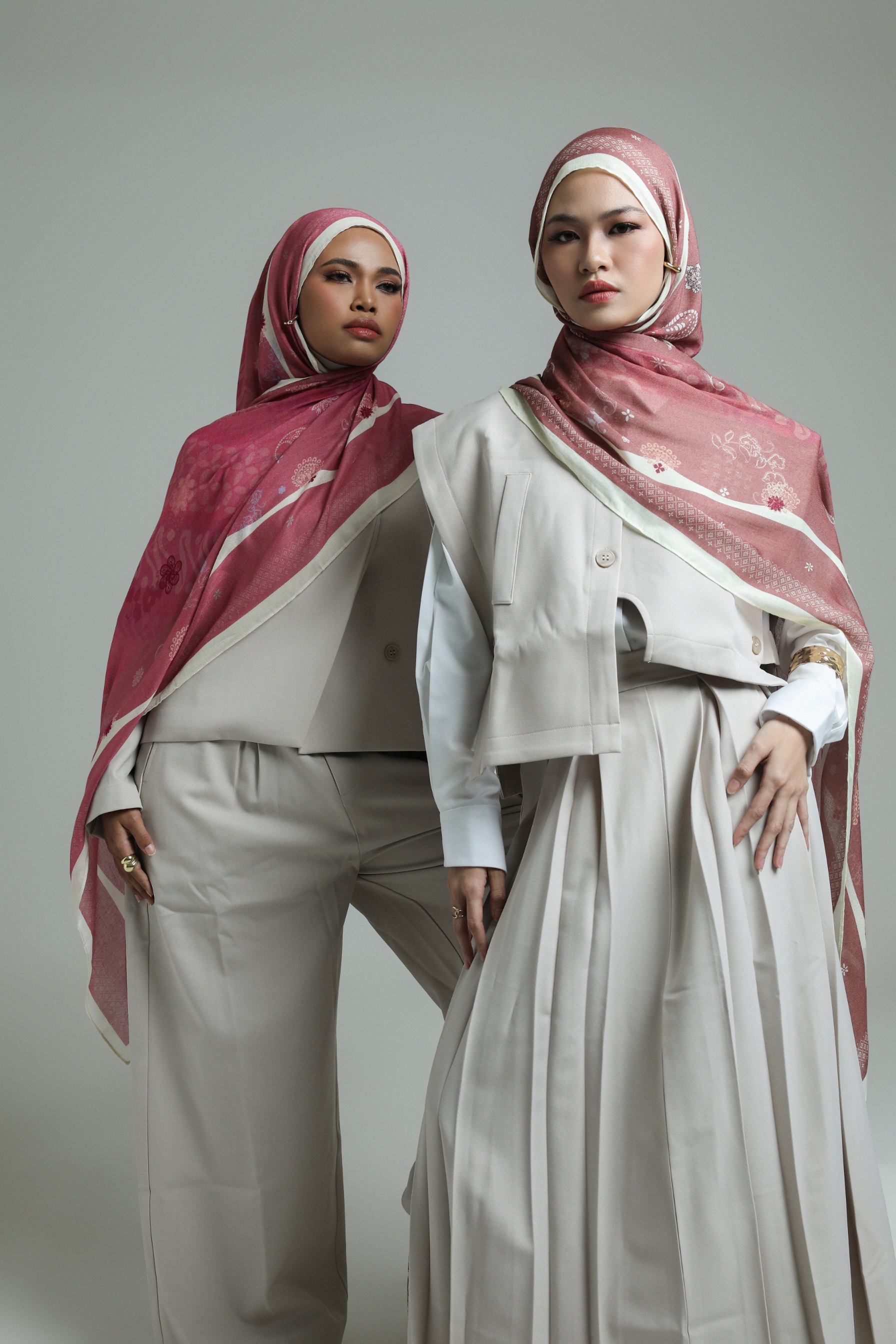 Batik Scarf Seroja Blush | Pashmina Printed Modals