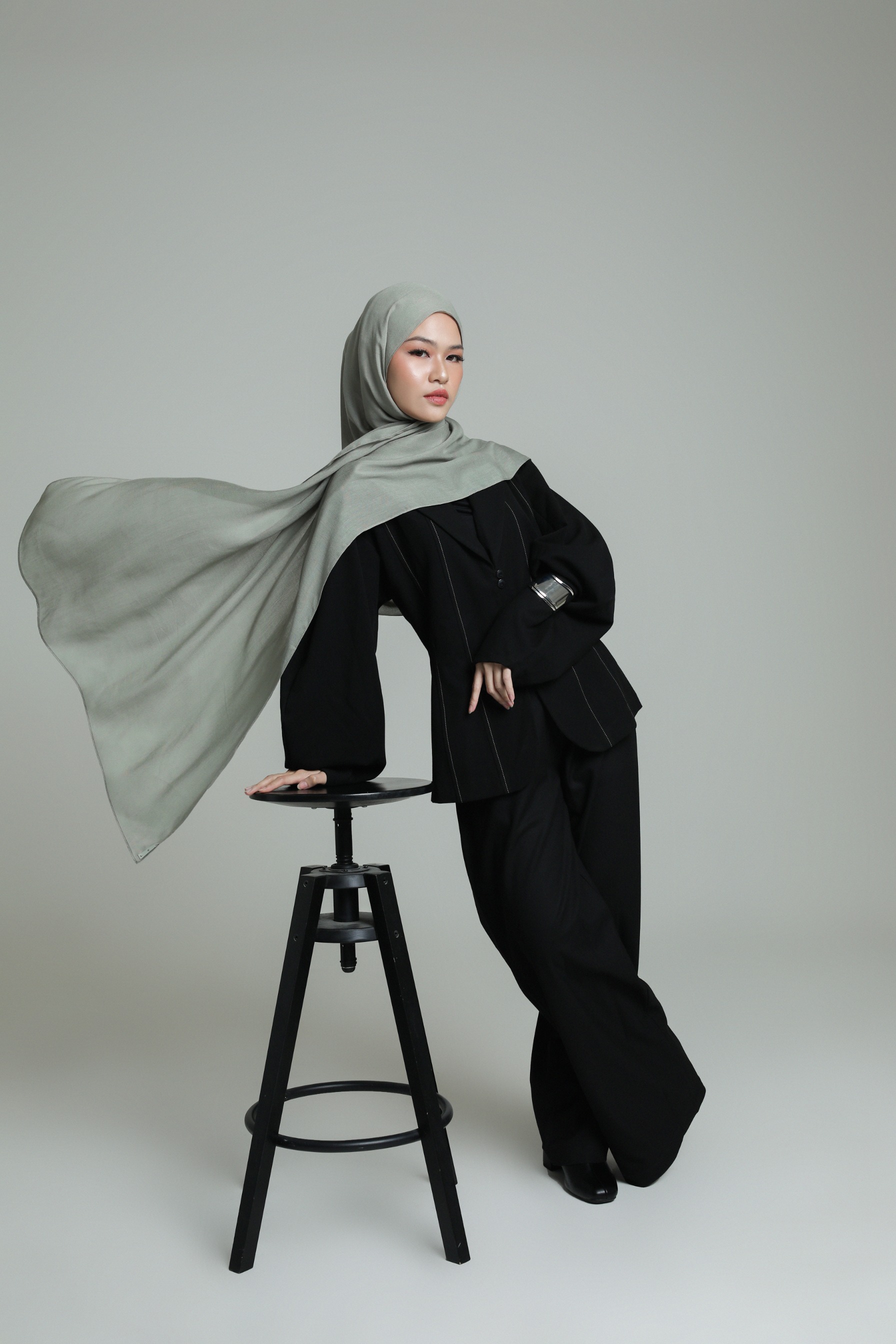 Sana Scarf x Wardah | Pashmina Delicate Rayon