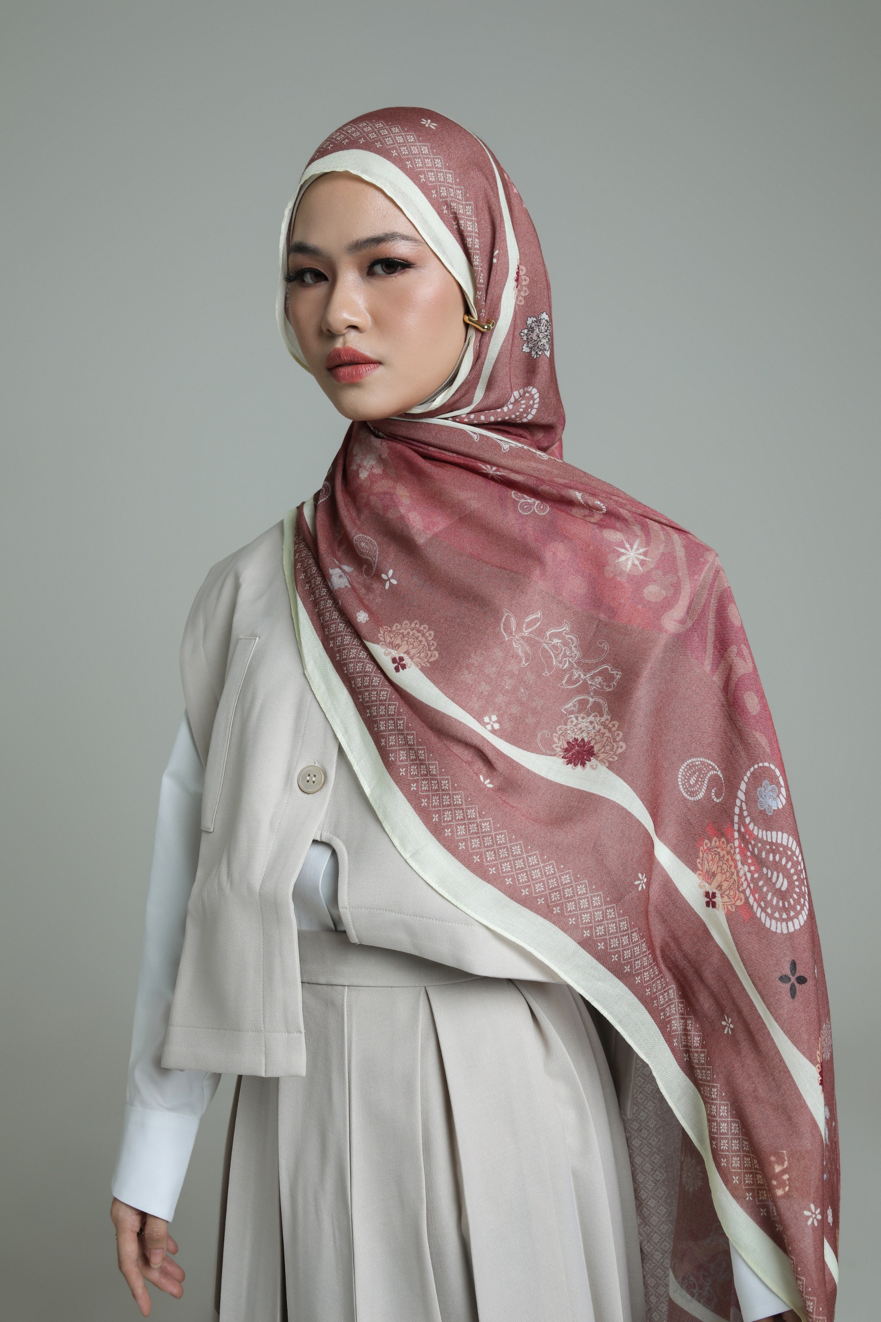 Batik Scarf Seroja Blush | Pashmina Printed Modals
