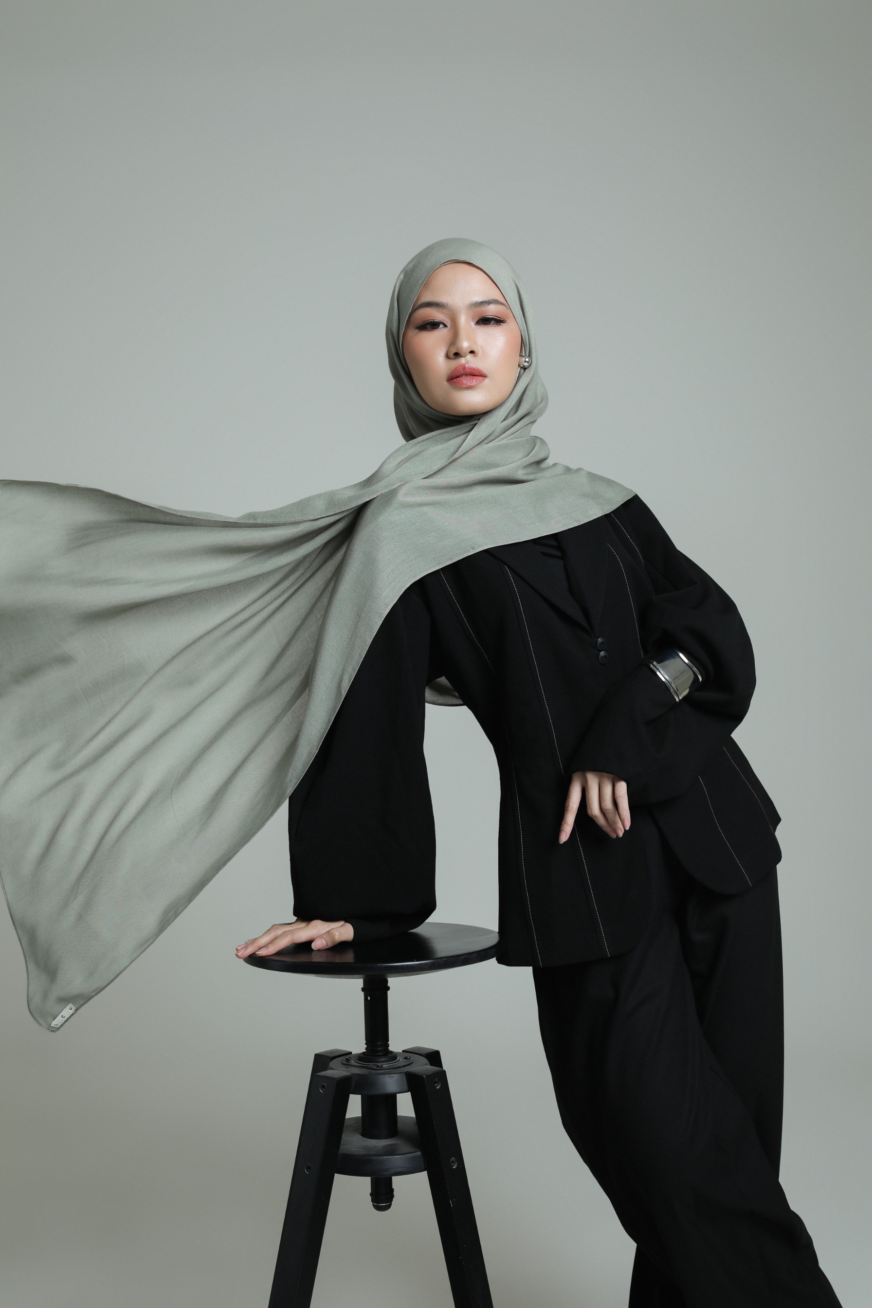 Sana Scarf x Wardah | Pashmina Delicate Rayon