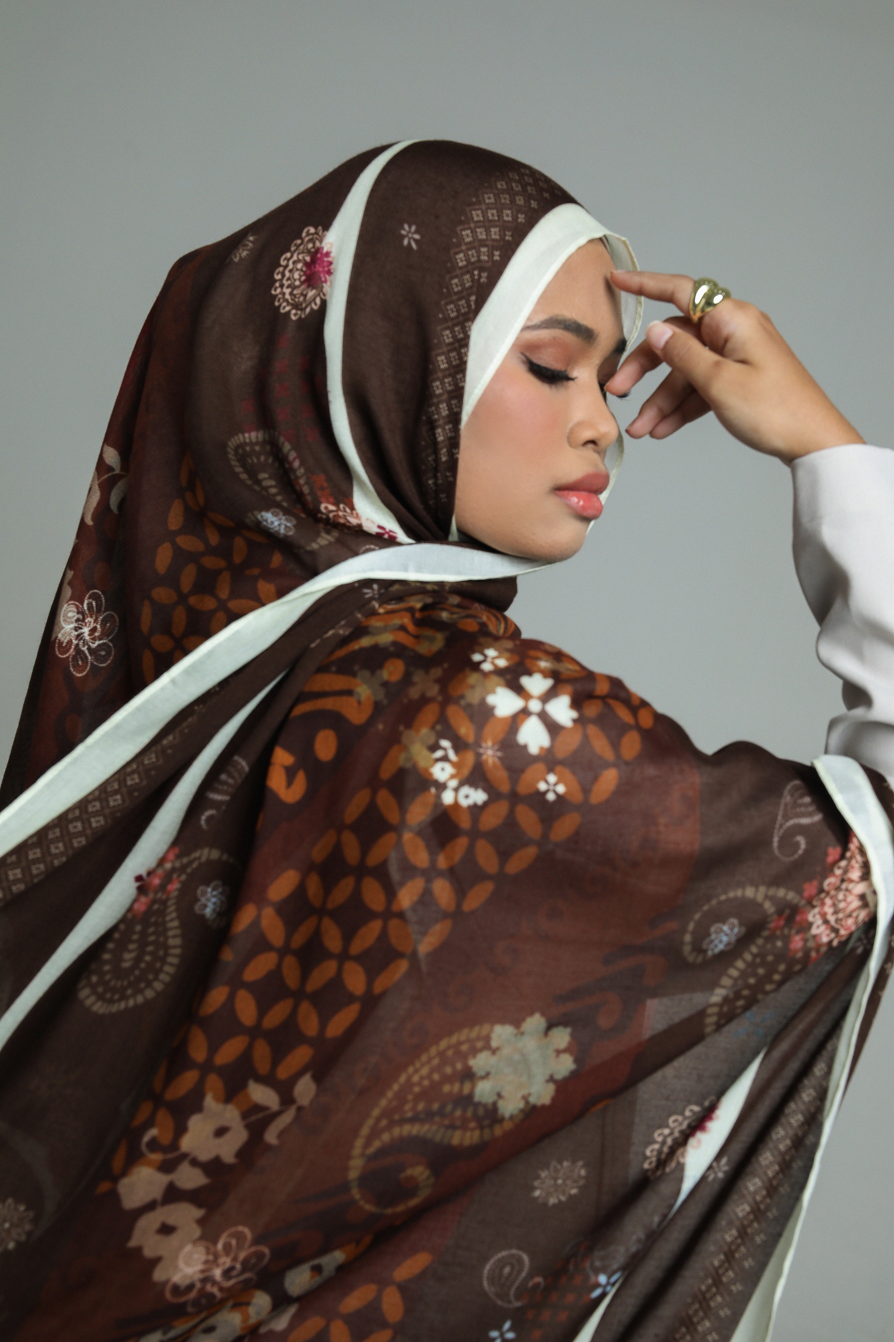 Batik Scarf Heritage Brown | Pashmina Printed Modals