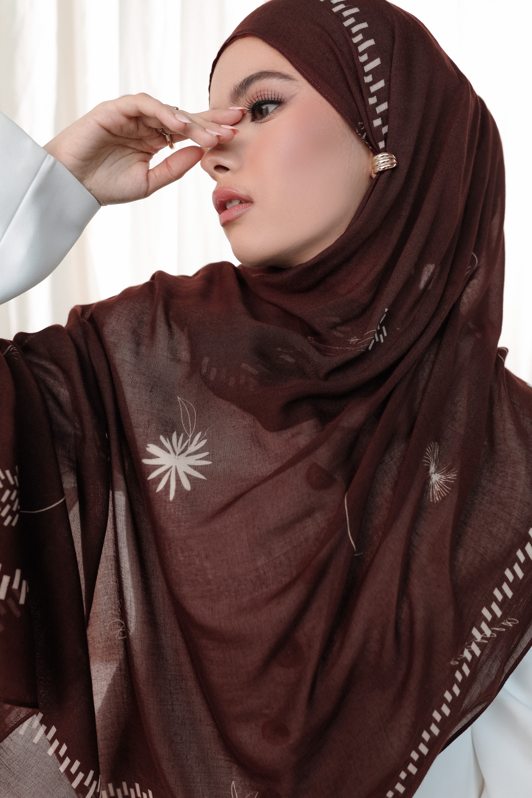 Signature Bloom Scarf Clove Brown | Pashmina Printed Modals