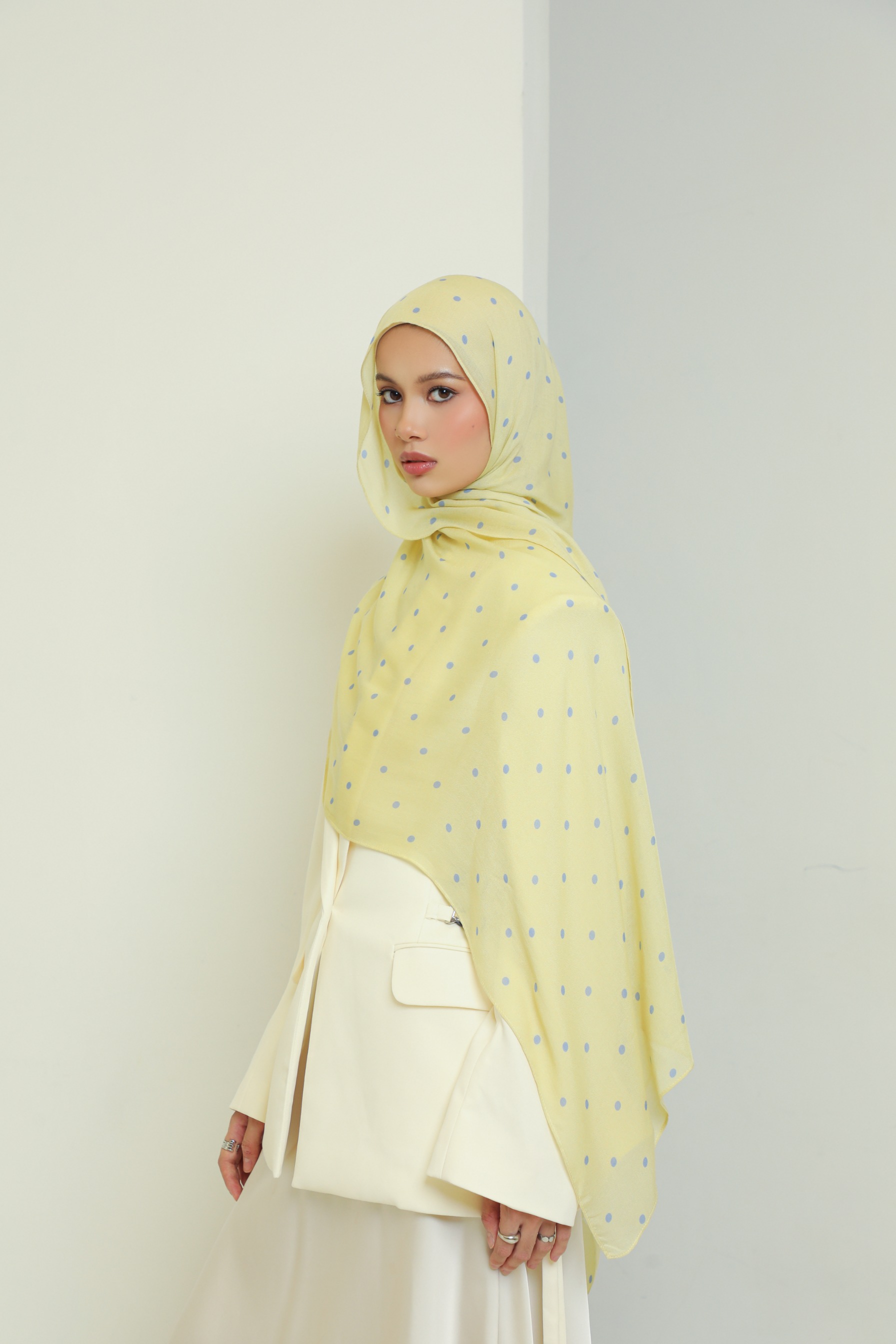 Polkadot Scarf Butter Pop | Pashmina Printed Modals