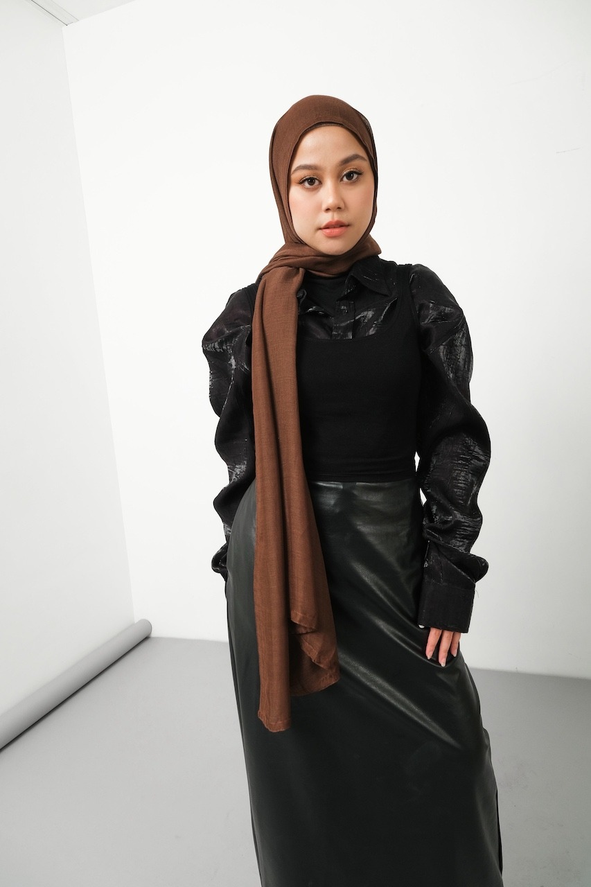 Nema Dark Chocolate | Pashmina Viscose