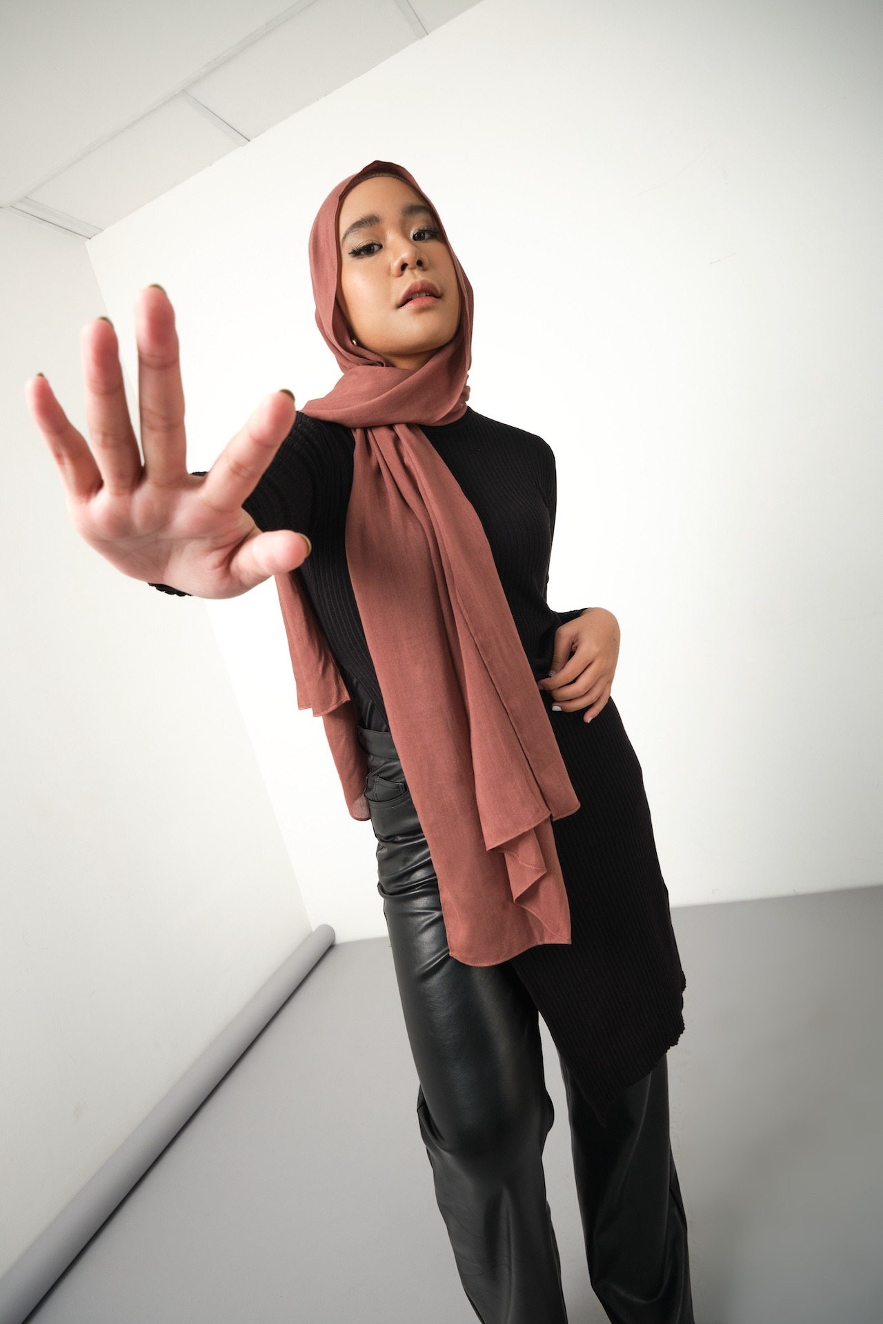 Sana Marsala | Pashmina Delicate Rayon