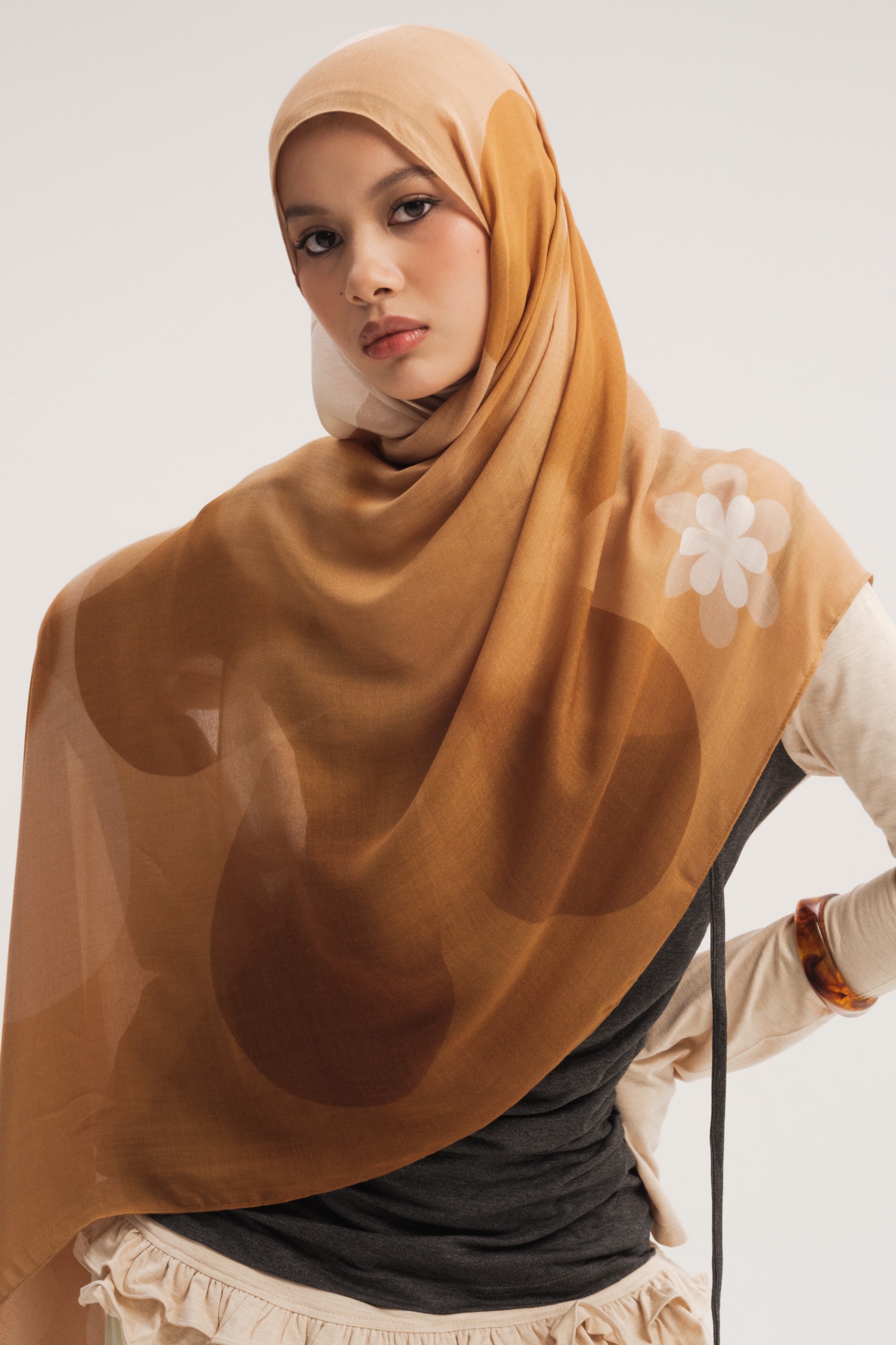 Floral Scarf Brown Chamomile | Pashmina Printed Modals
