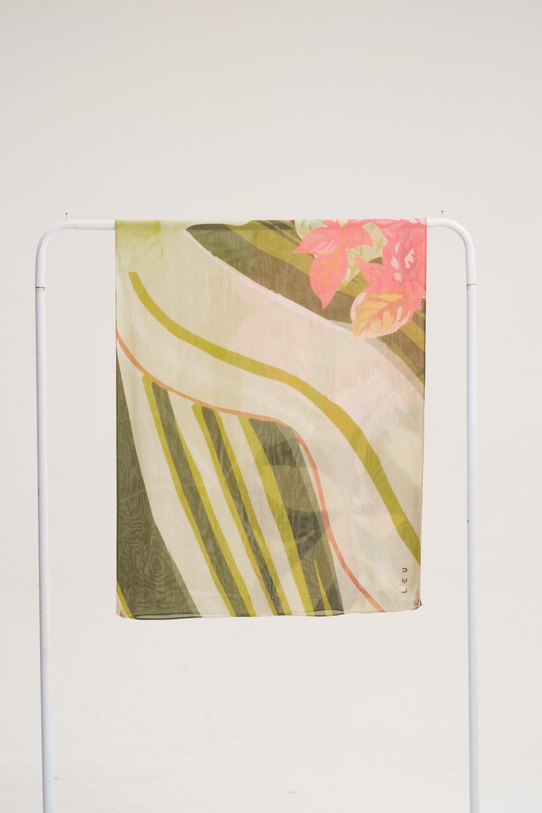 Floral Scarf Botanical Leaves | Pashmina Printed Modals