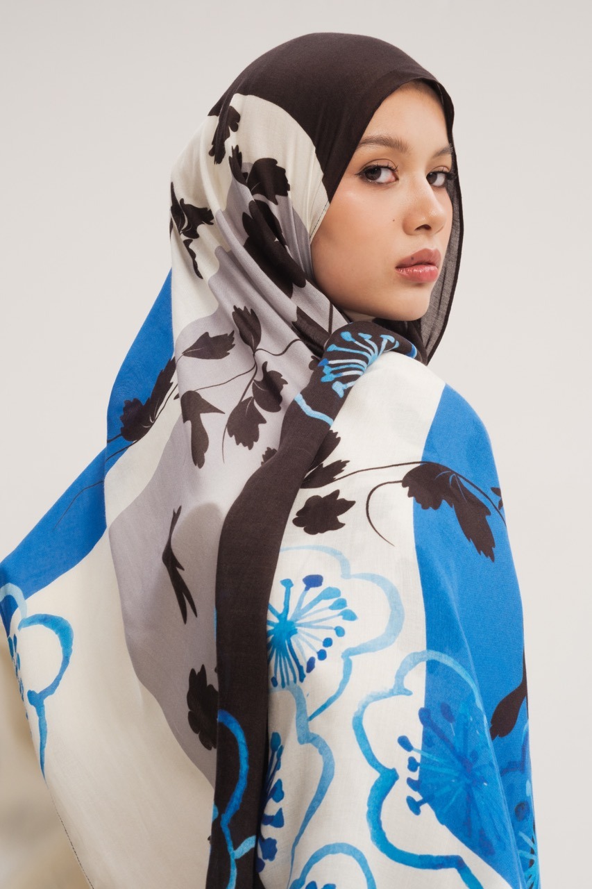 Floral Scarf Midnight Garden | Pashmina Printed Modals