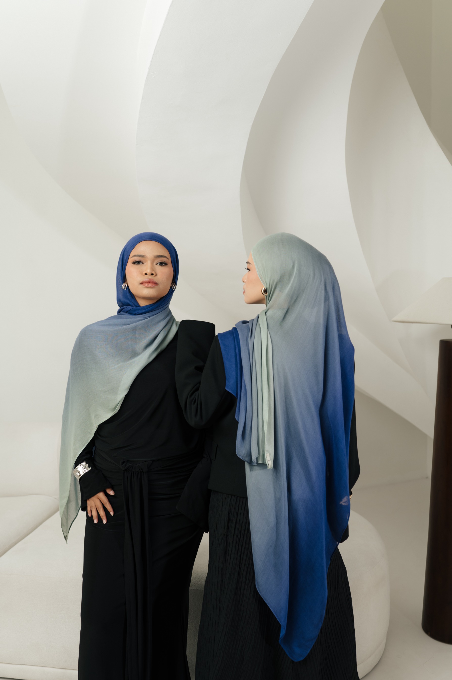 Omna Scarf Moon River | Pashmina Printed Modals