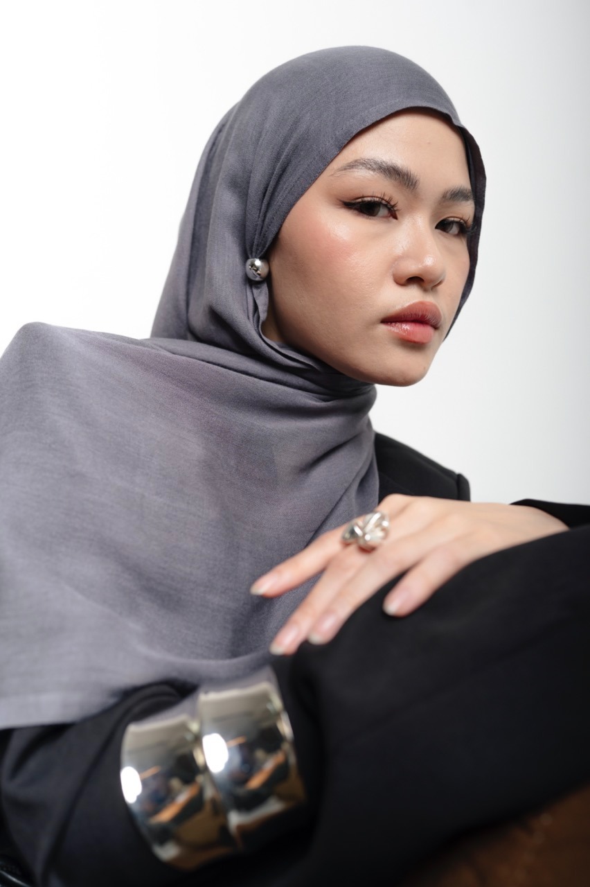 Nema Deep Charcoal Grey | Pashmina Viscose