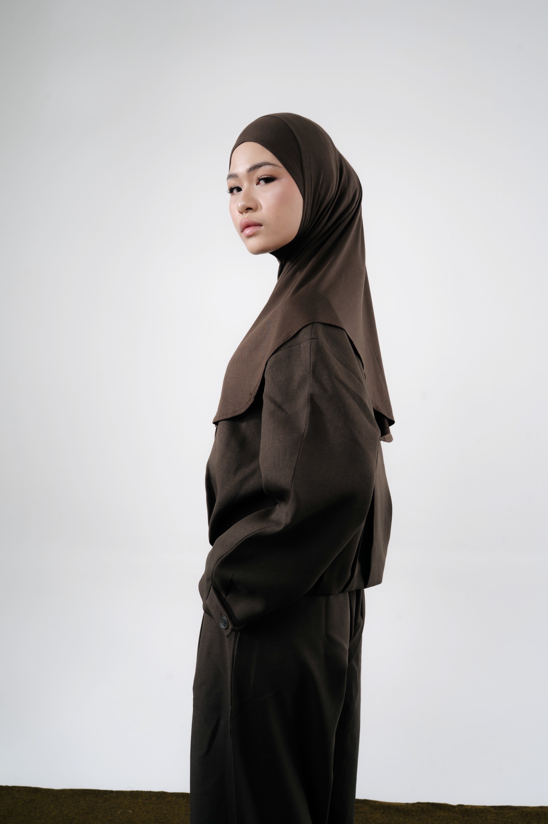 Lira Instant Tie Espresso | TENCEL™️ Hijab