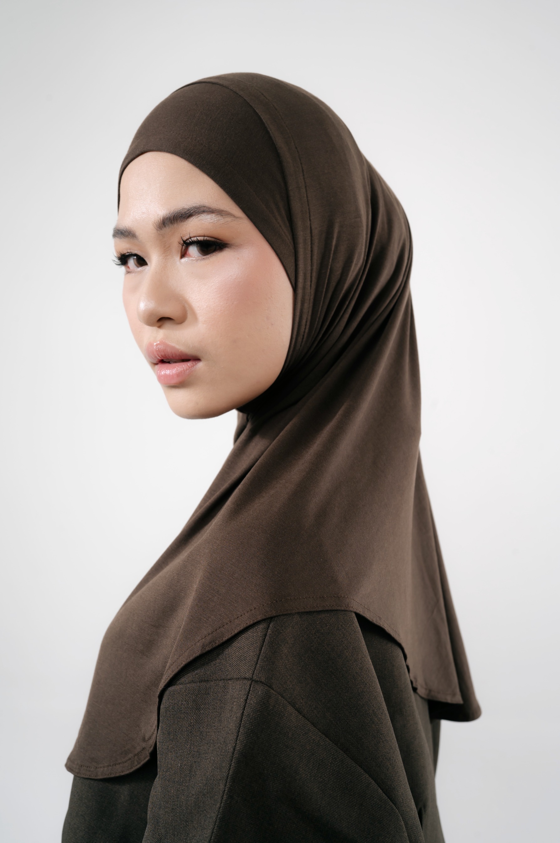 Lira Instant Tie Espresso | TENCEL™️ Hijab