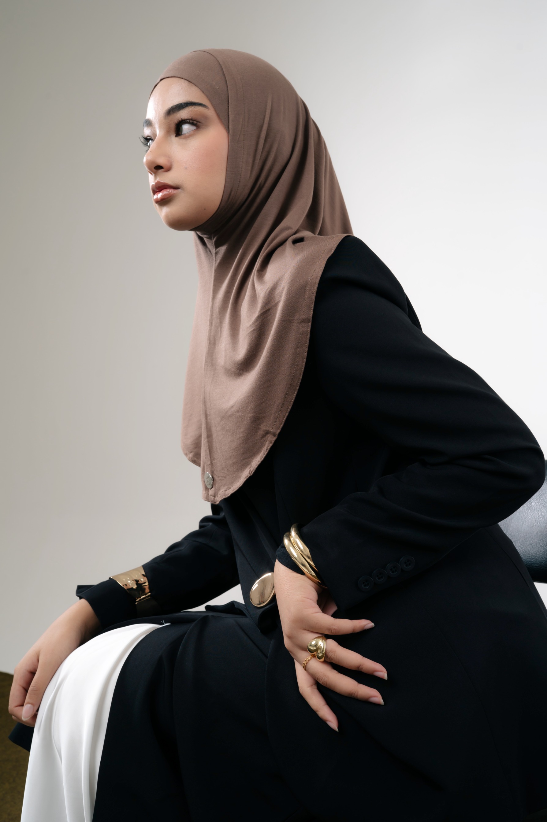 Lira Instant Tie Cappuccino | TENCEL™️ Hijab