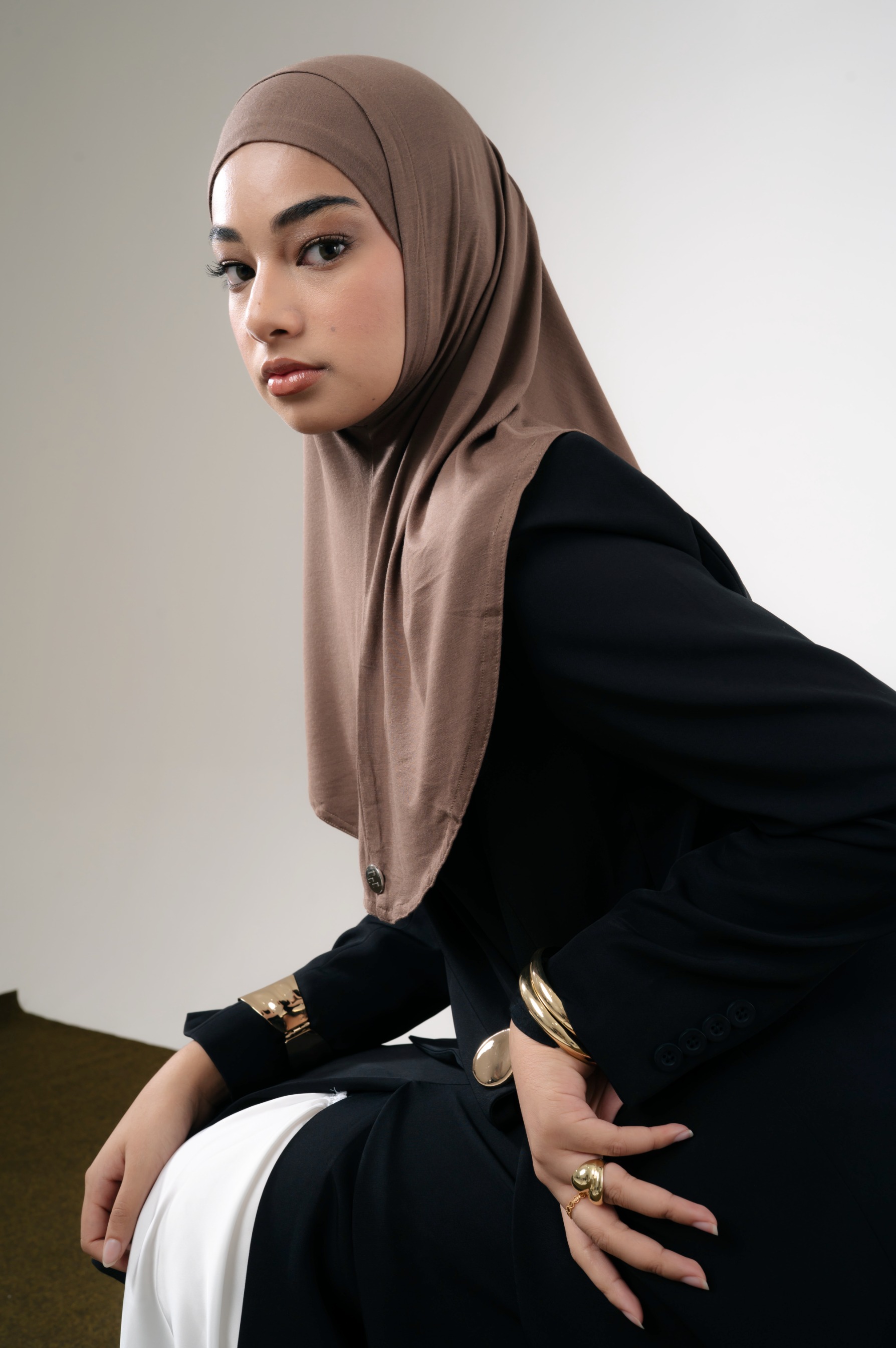 Lira Instant Tie Cappuccino | TENCEL™️ Hijab