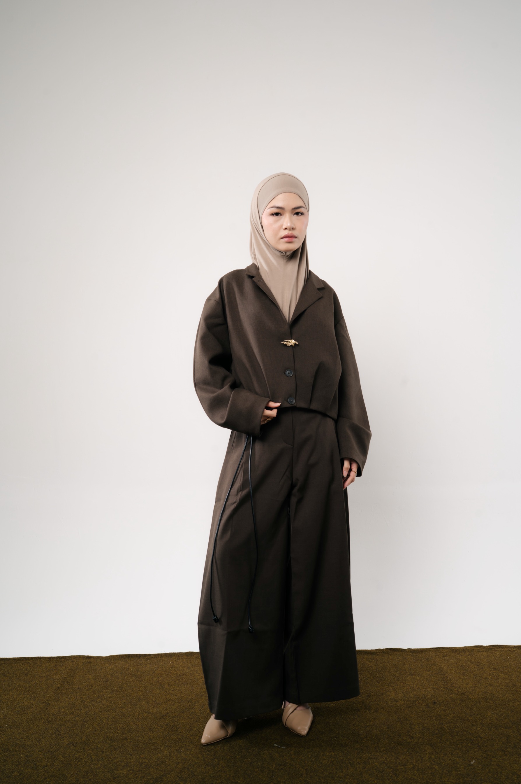 Lira Instant Tie Latte | TENCEL™️ Hijab