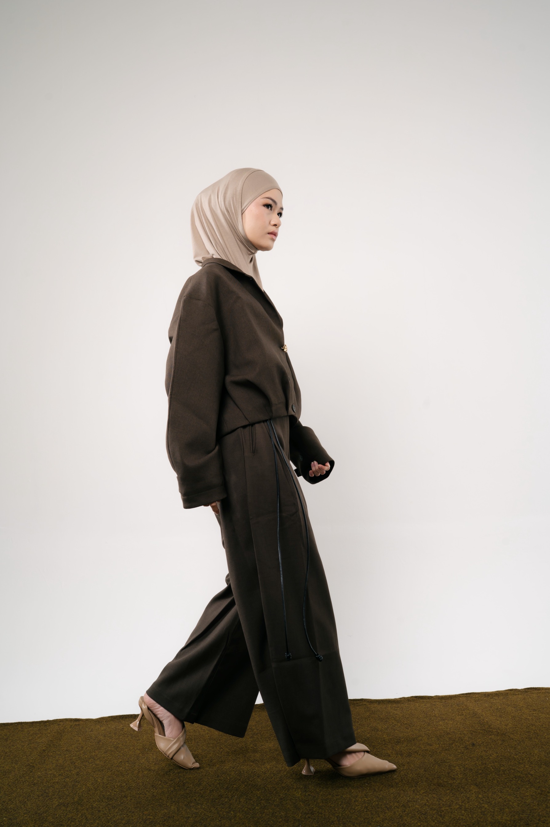 Lira Instant Tie Latte | TENCEL™️ Hijab