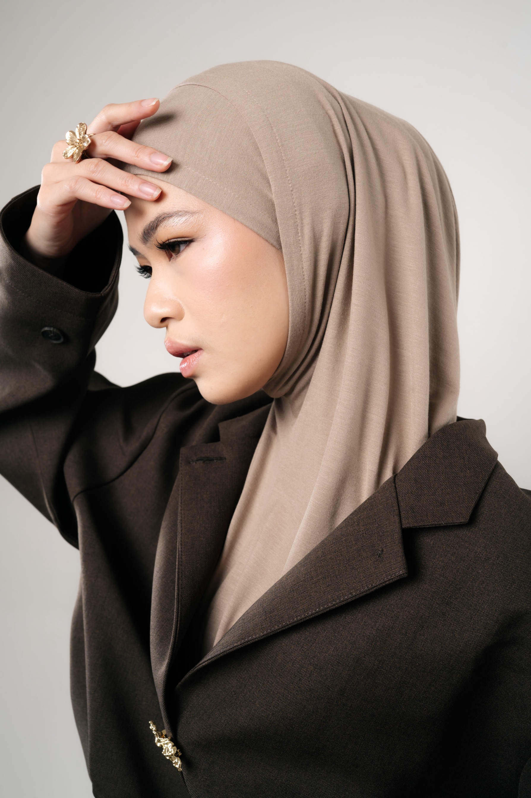 Lira Instant Tie Latte | TENCEL™️ Hijab
