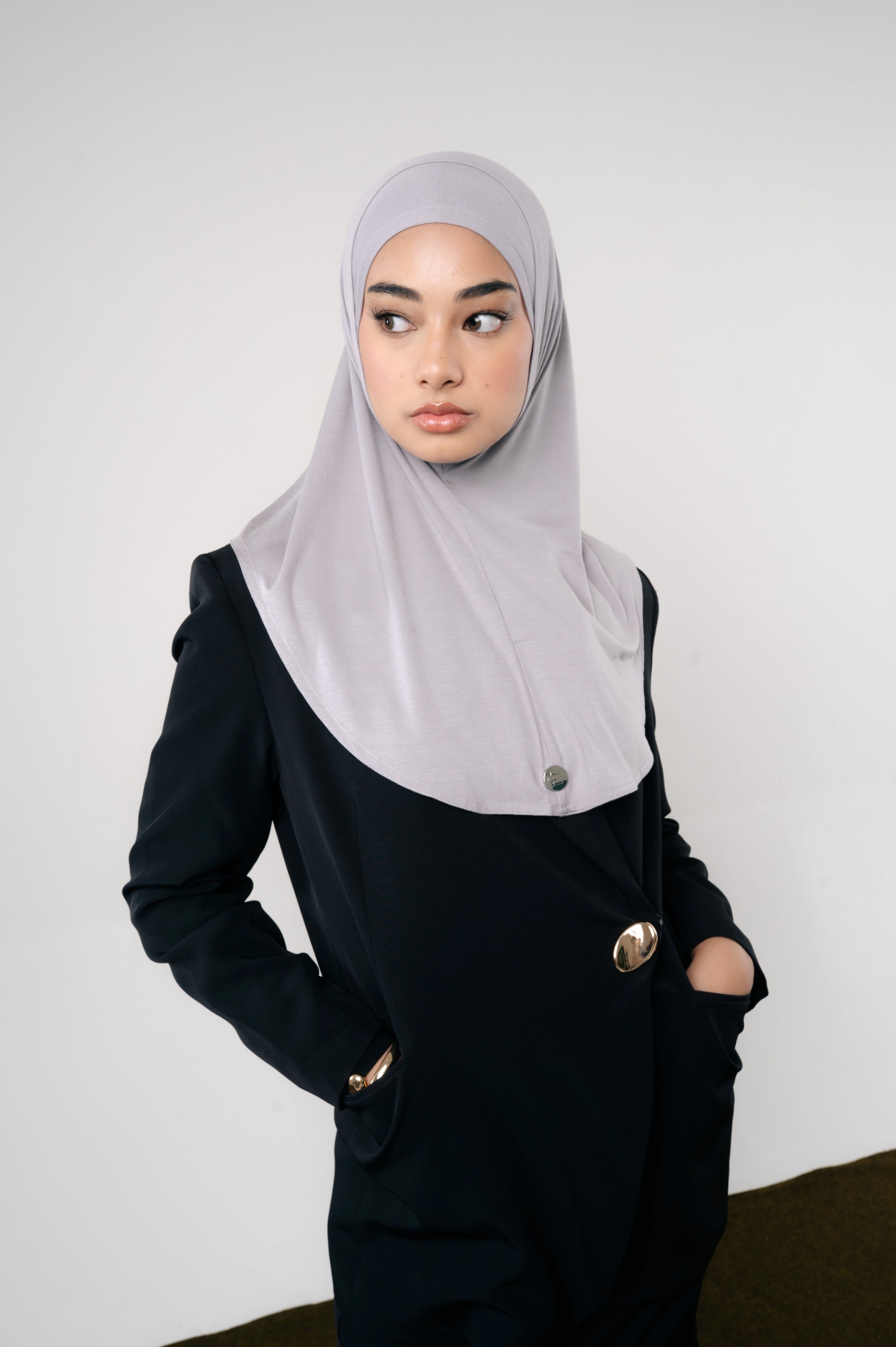 Lira Instant Tie Light Grey | TENCEL™️ Hijab