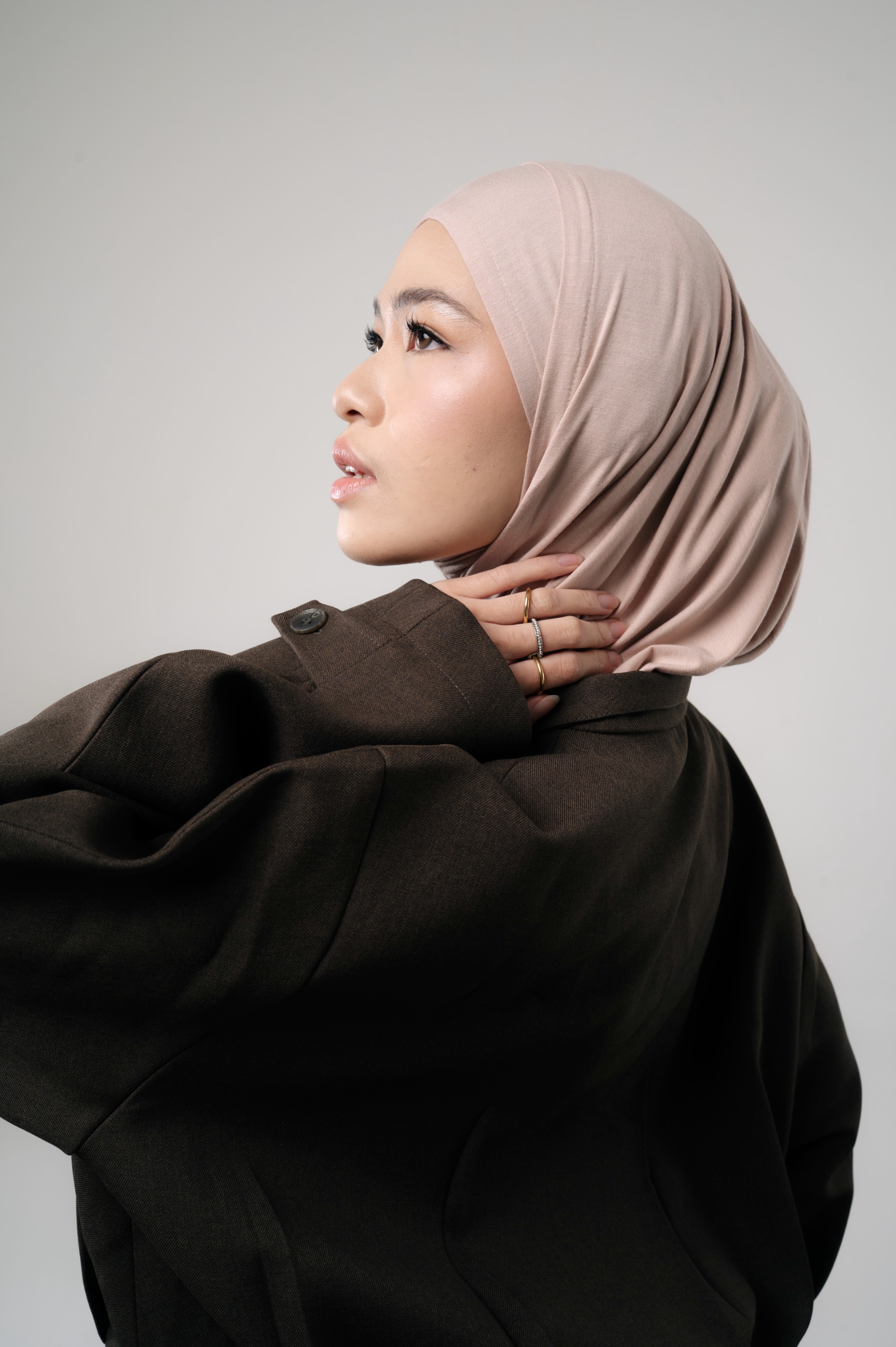 Lira Instant Tie Beige | TENCEL™️ Hijab