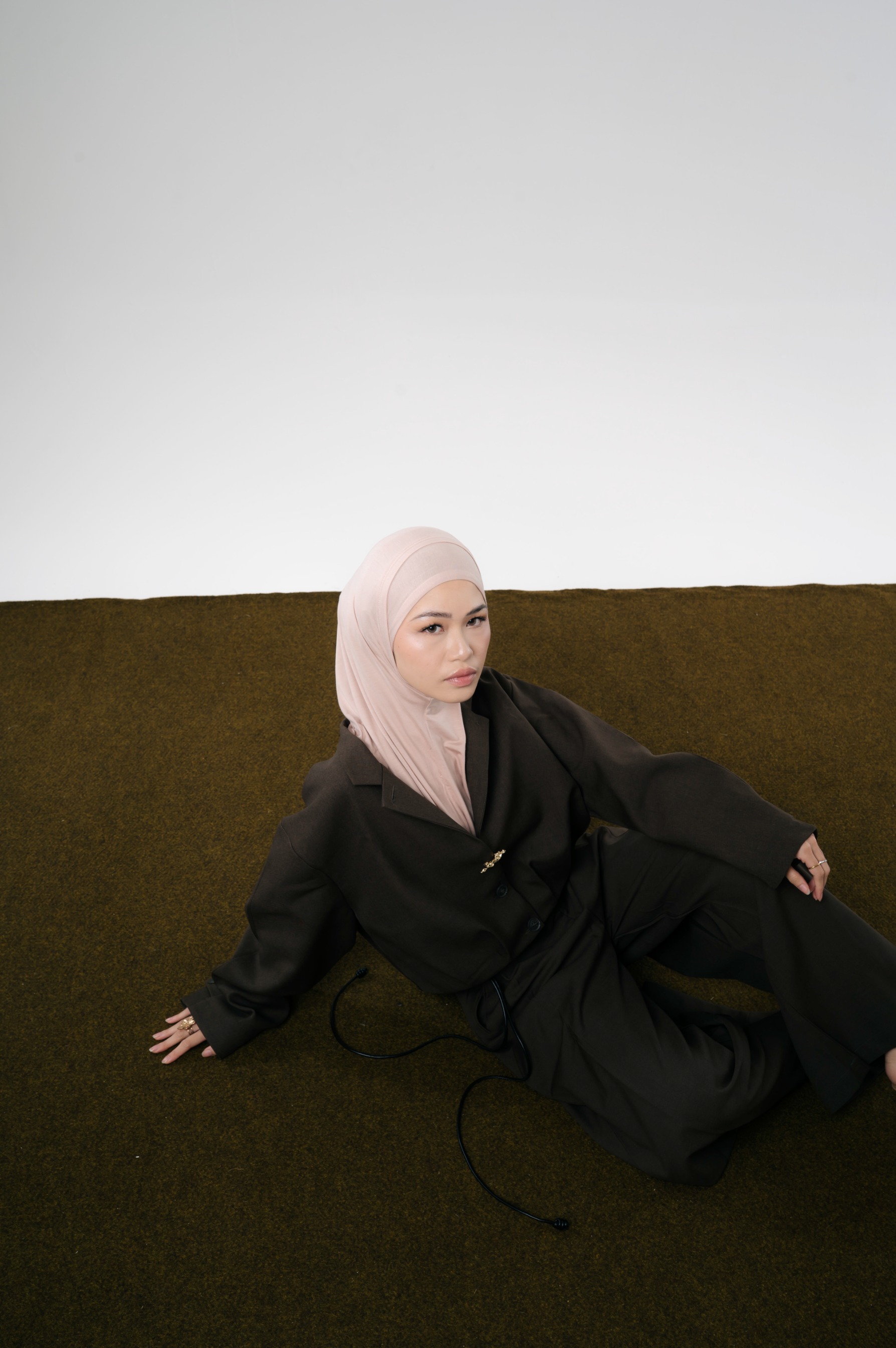 Lira Instant Tie Beige | TENCEL™️ Hijab