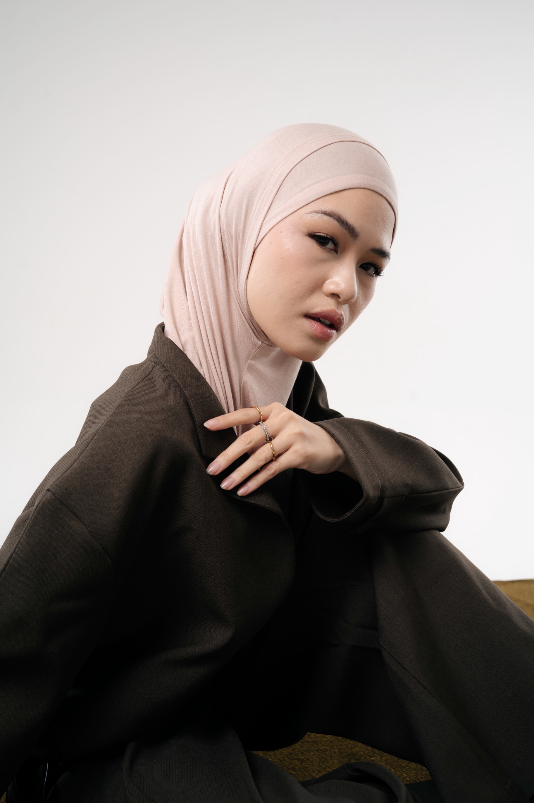 Lira Instant Tie Beige | TENCEL™️ Hijab