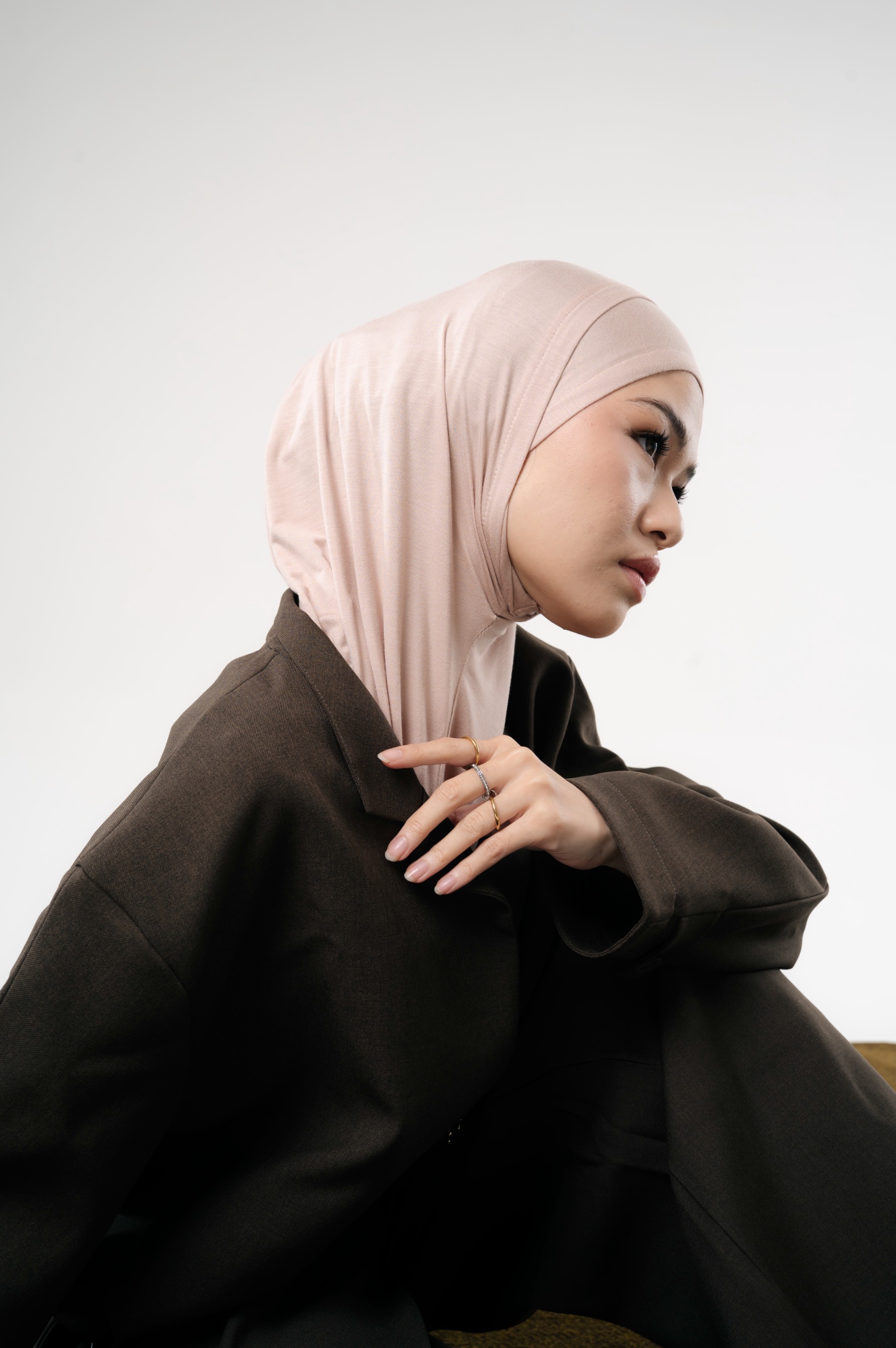 Lira Instant Tie Beige | TENCEL™️ Hijab