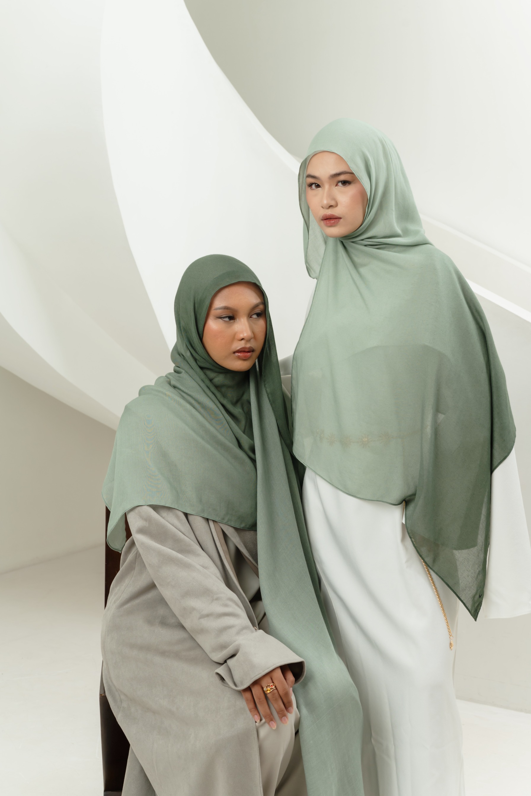 Omna Scarf Mineral Olive | Pashmina Printed Modals
