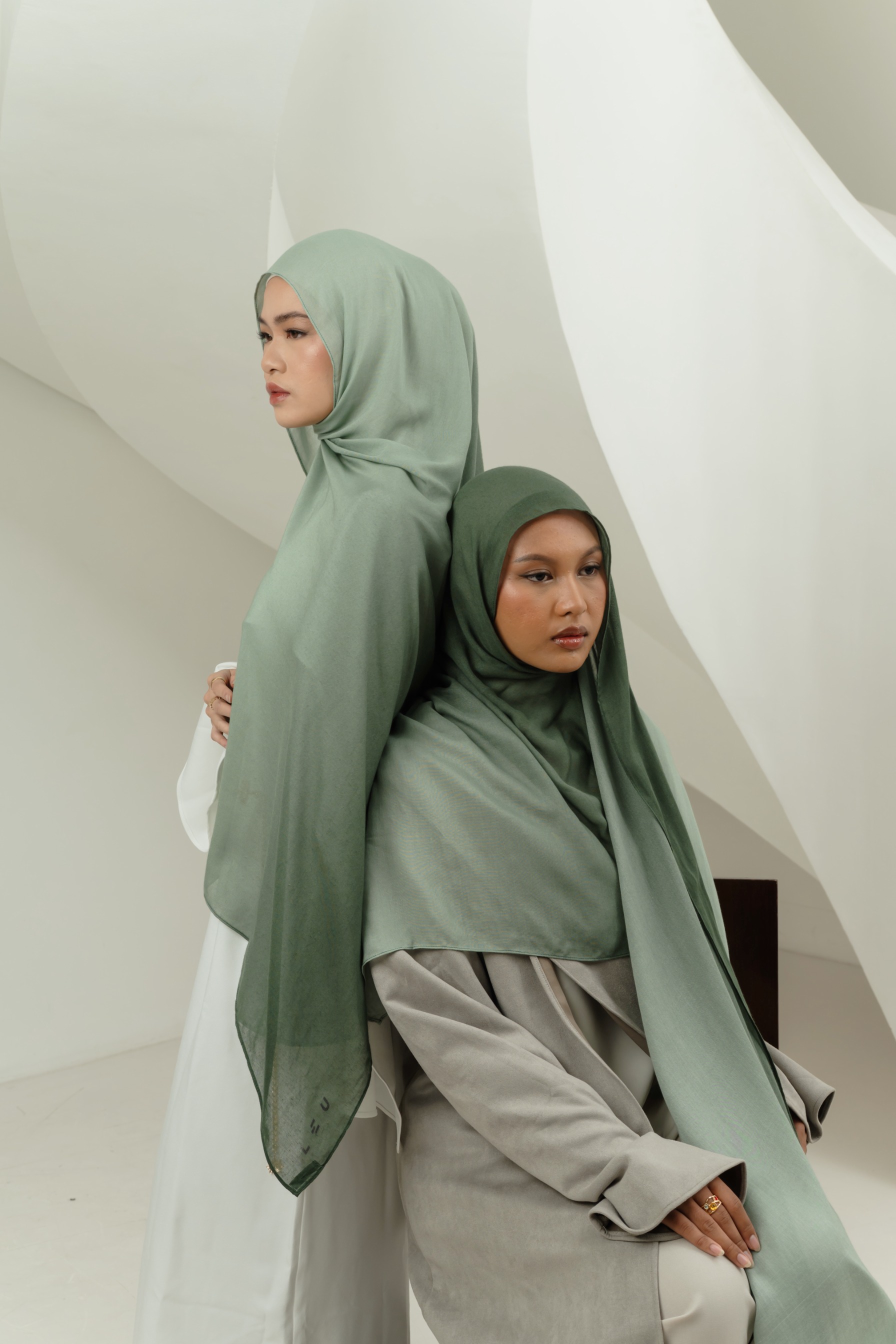 Omna Scarf Mineral Olive | Pashmina Printed Modals