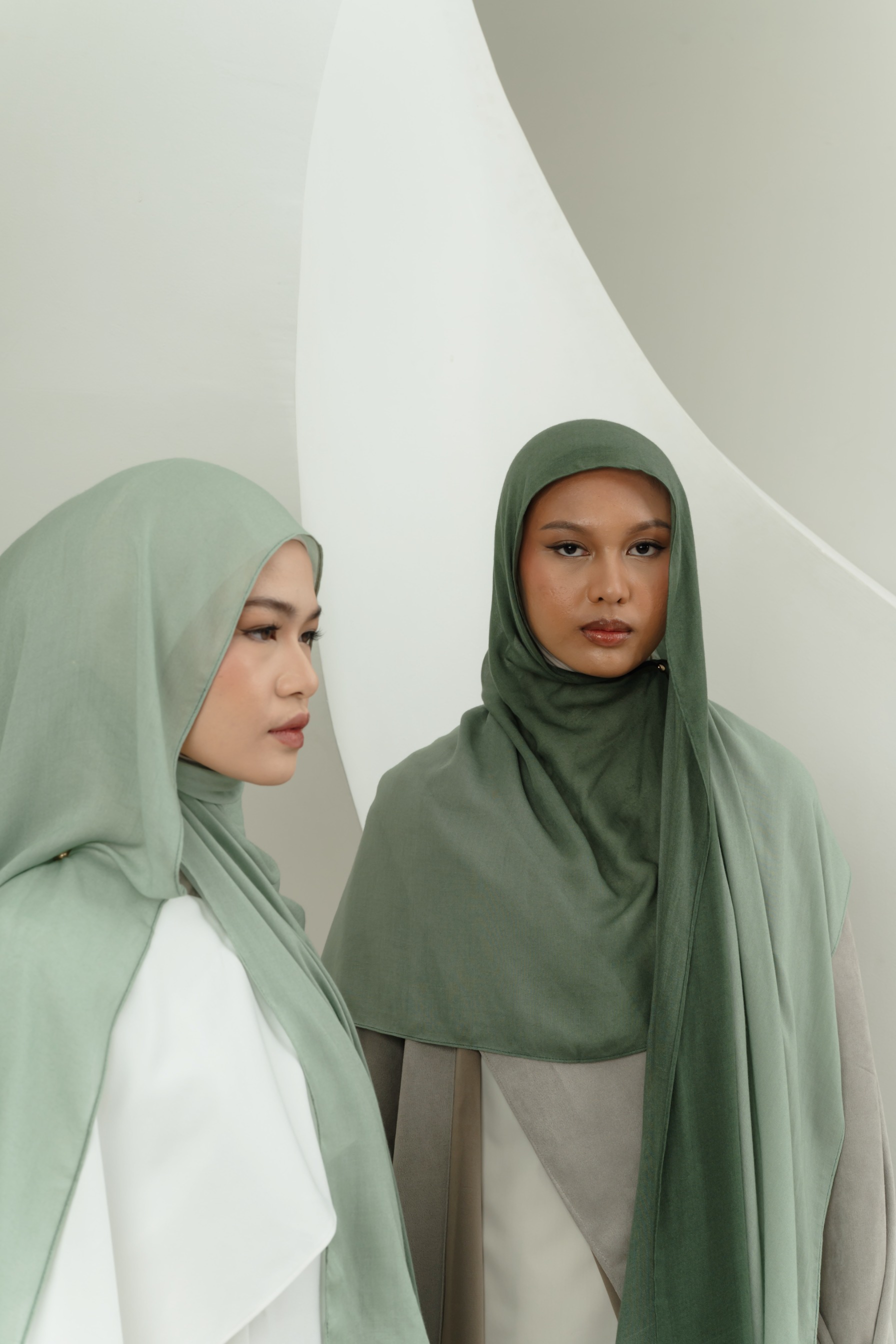 Omna Scarf Mineral Olive | Pashmina Printed Modals