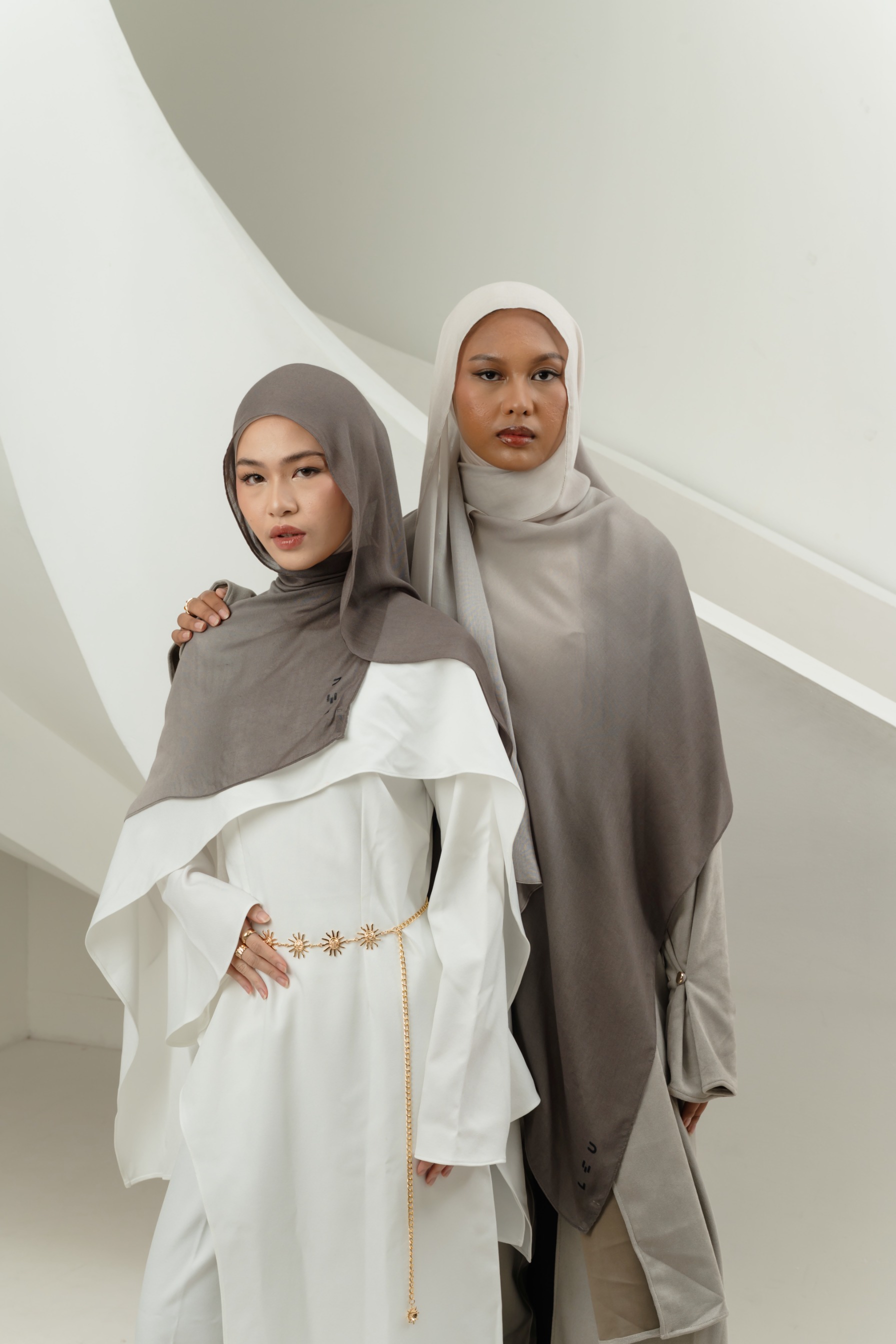 Omna Scarf Silver Stone | Pashmina Printed Modals