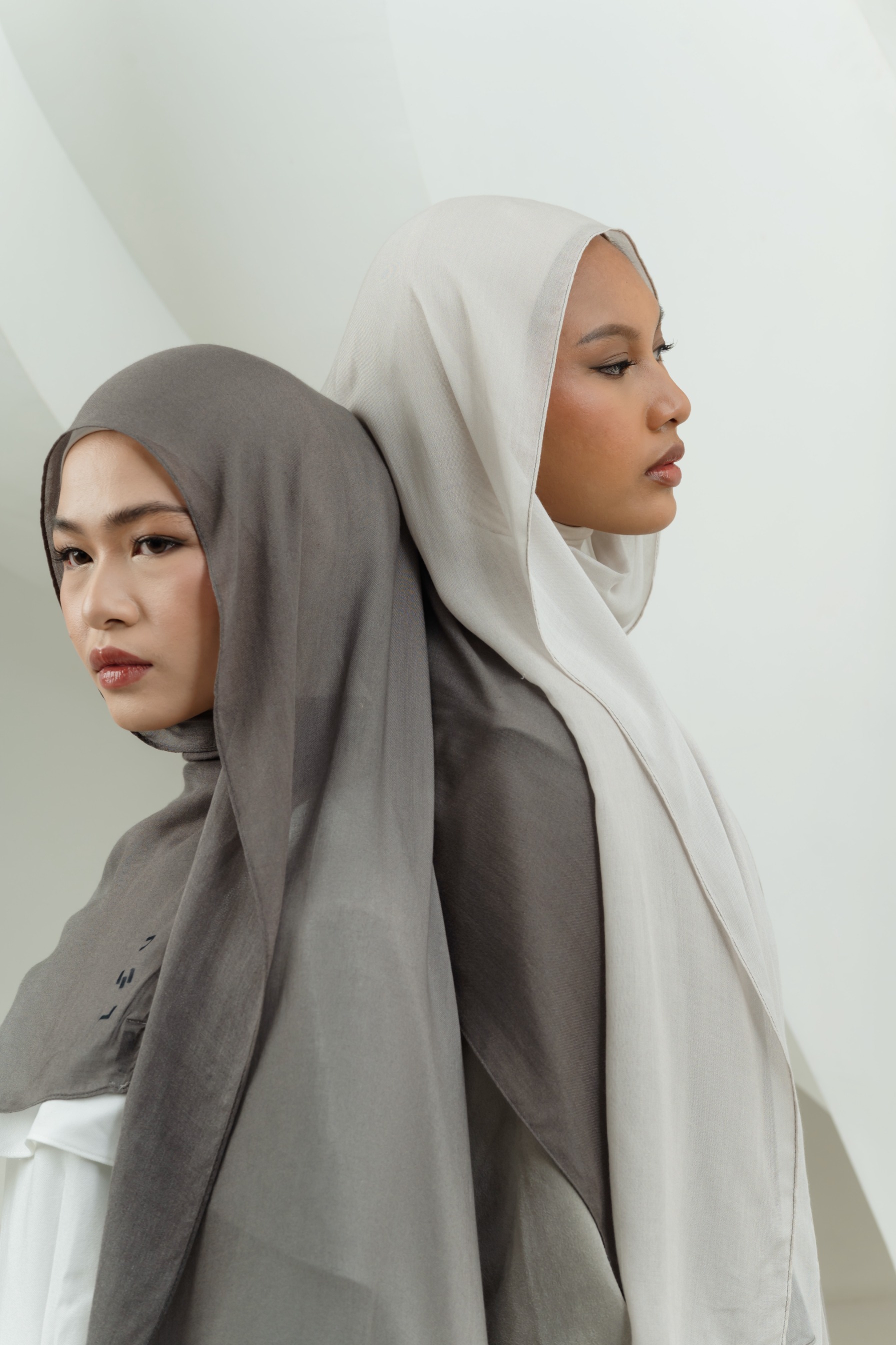 Omna Scarf Silver Stone | Pashmina Printed Modals