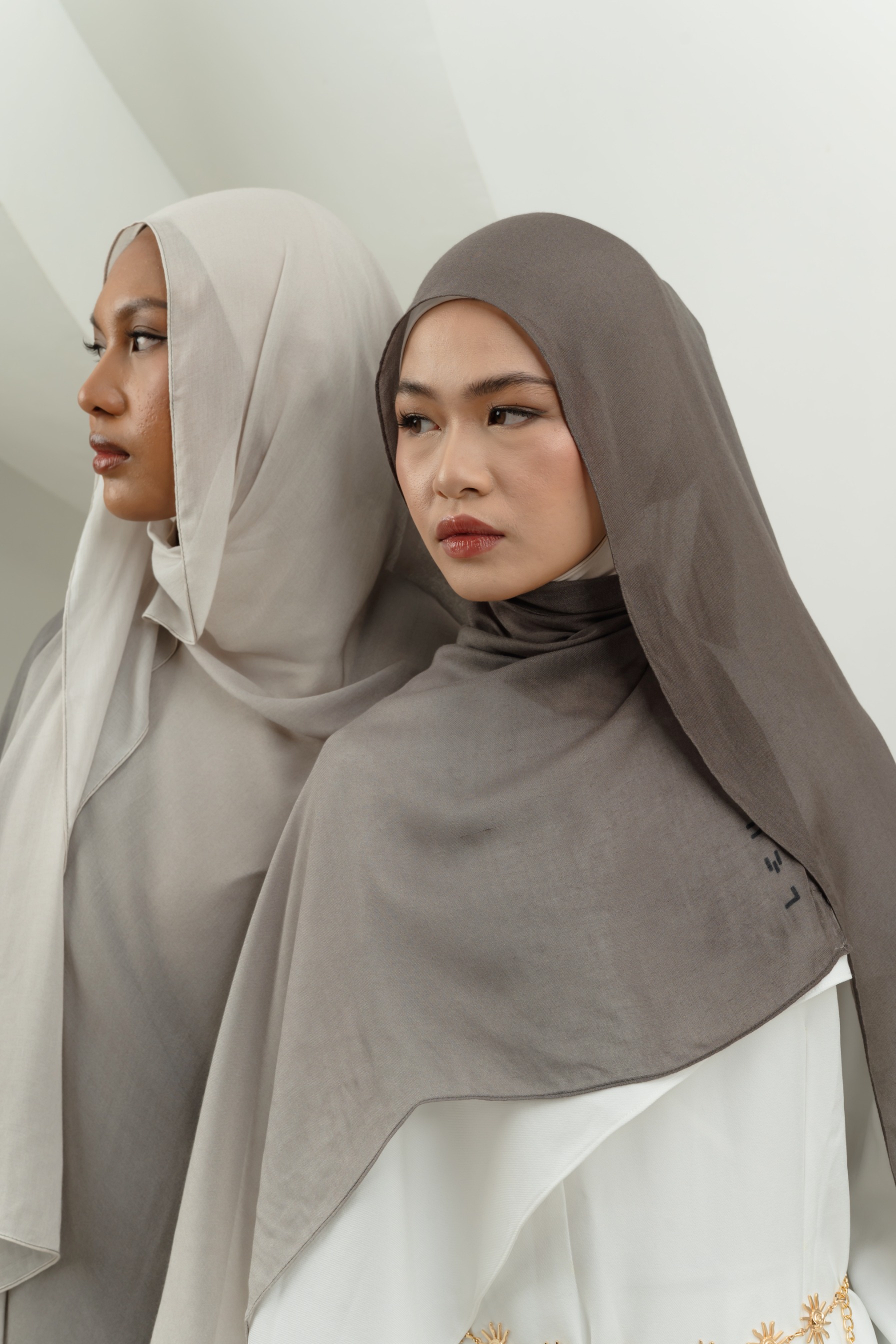 Omna Scarf Silver Stone | Pashmina Printed Modals
