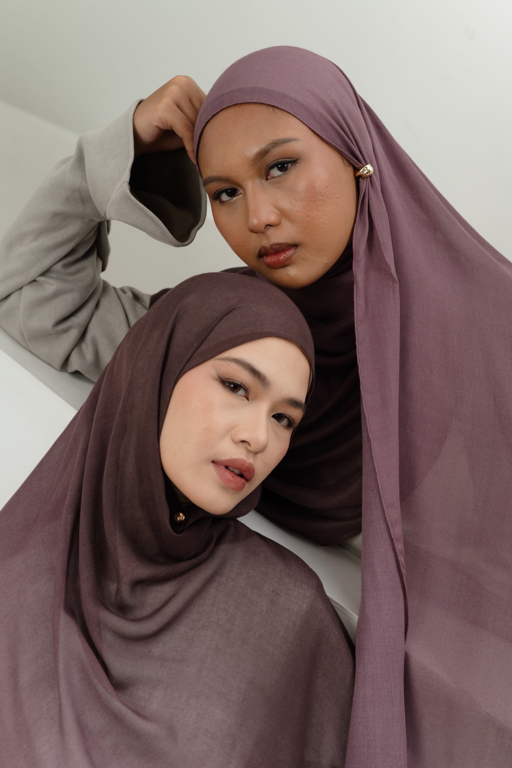 Omna Scarf Midnight Plum | Pashmina Printed Modals