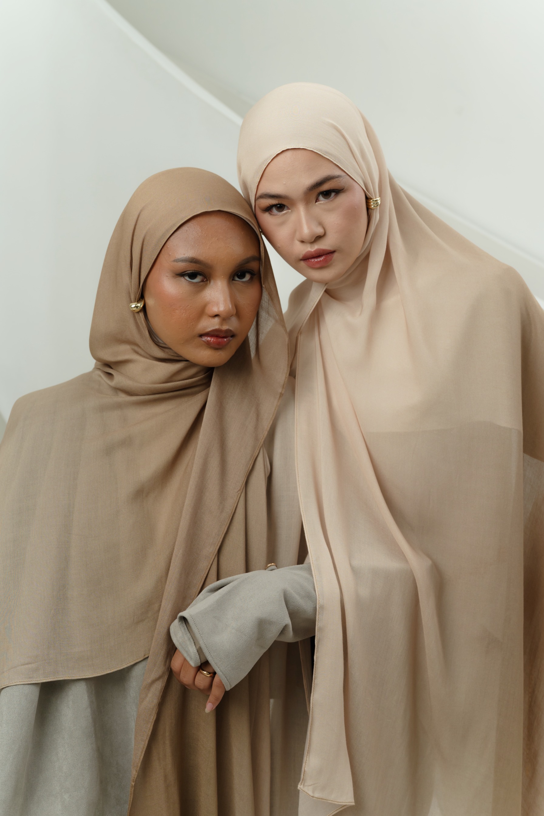Omna Scarf Golden Sand | Pashmina Printed Modals