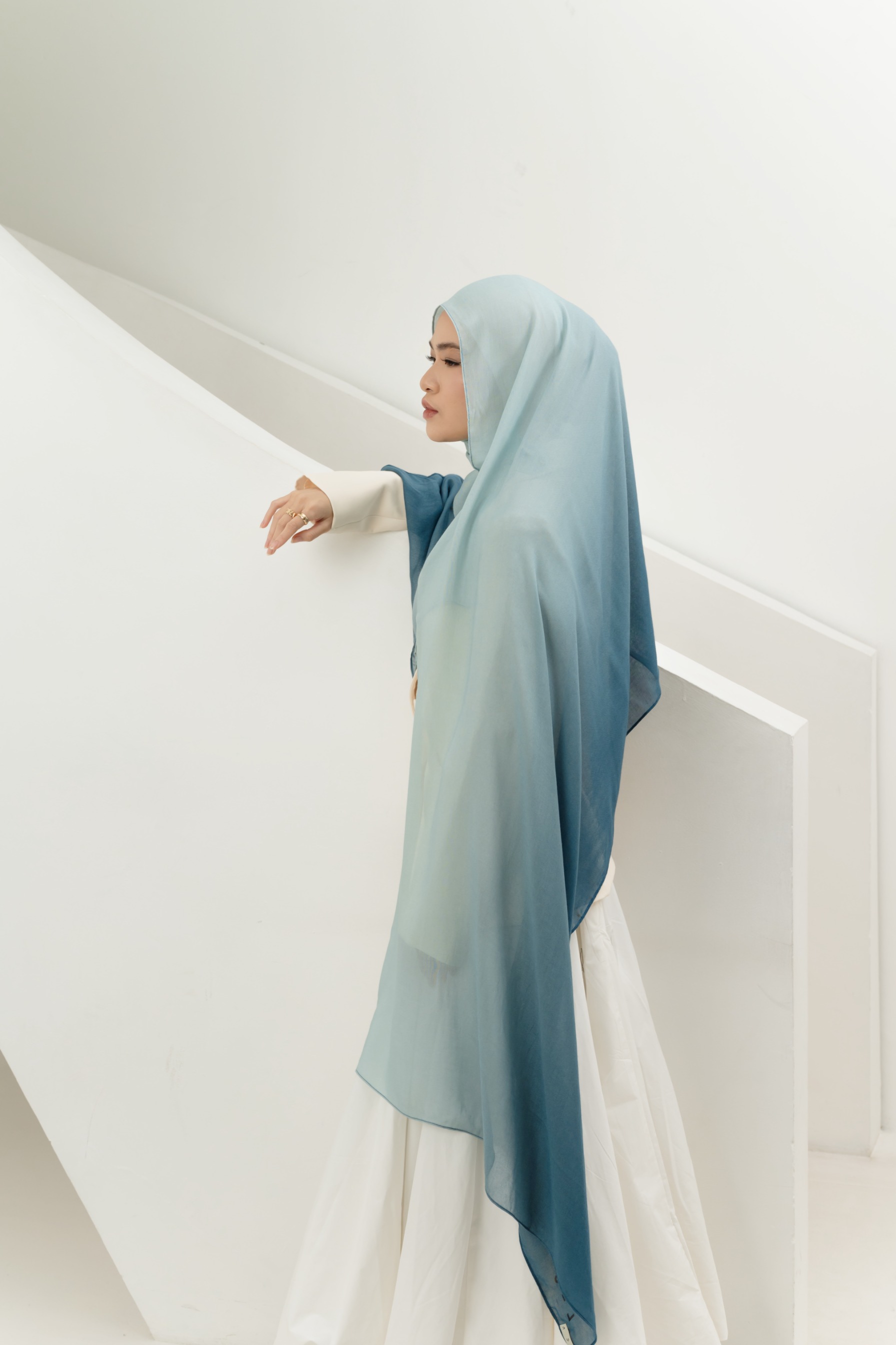 Omna Scarf Ocean Waves | Pashmina Printed Modals