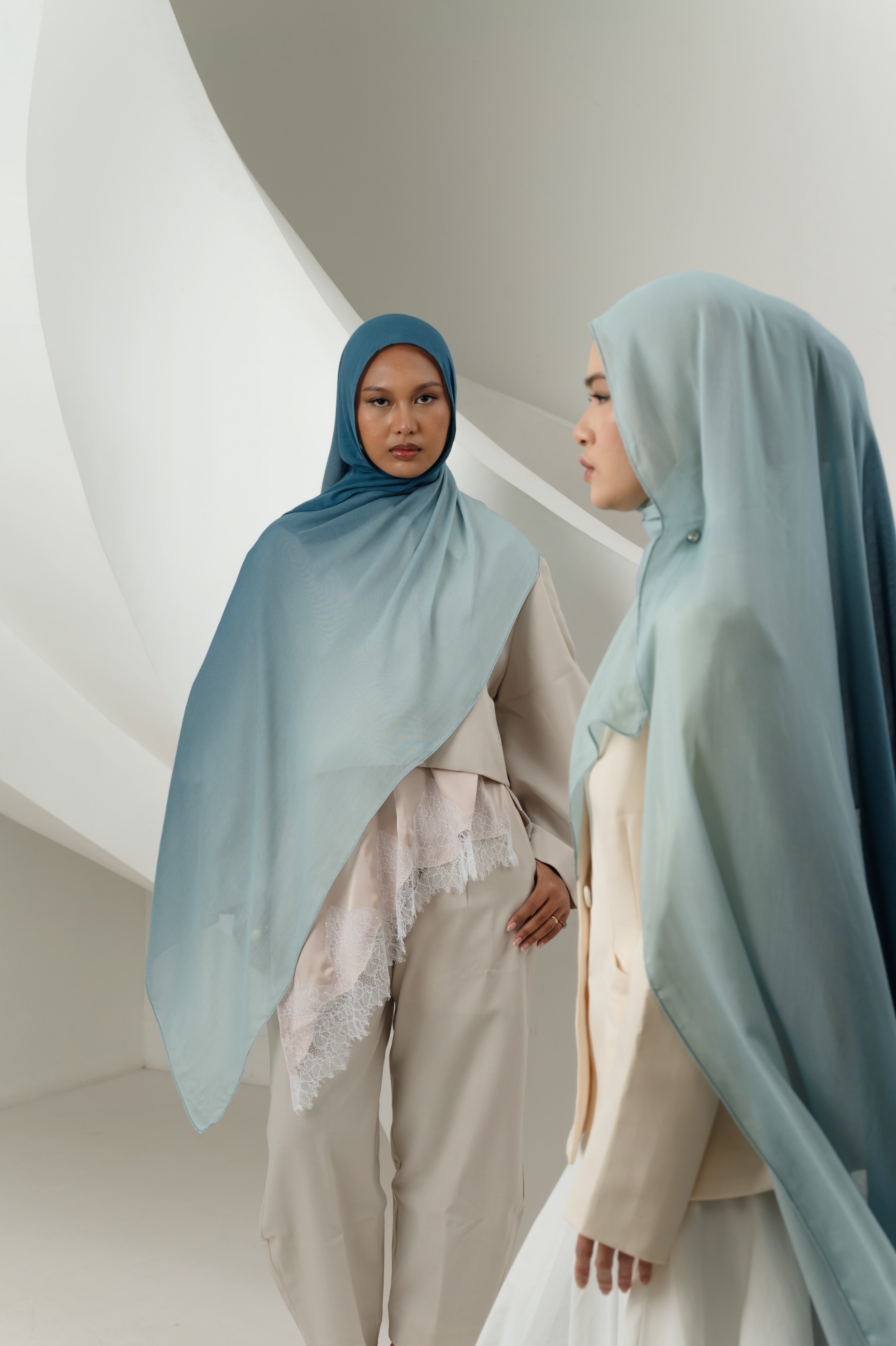 Omna Scarf Ocean Waves | Pashmina Printed Modals