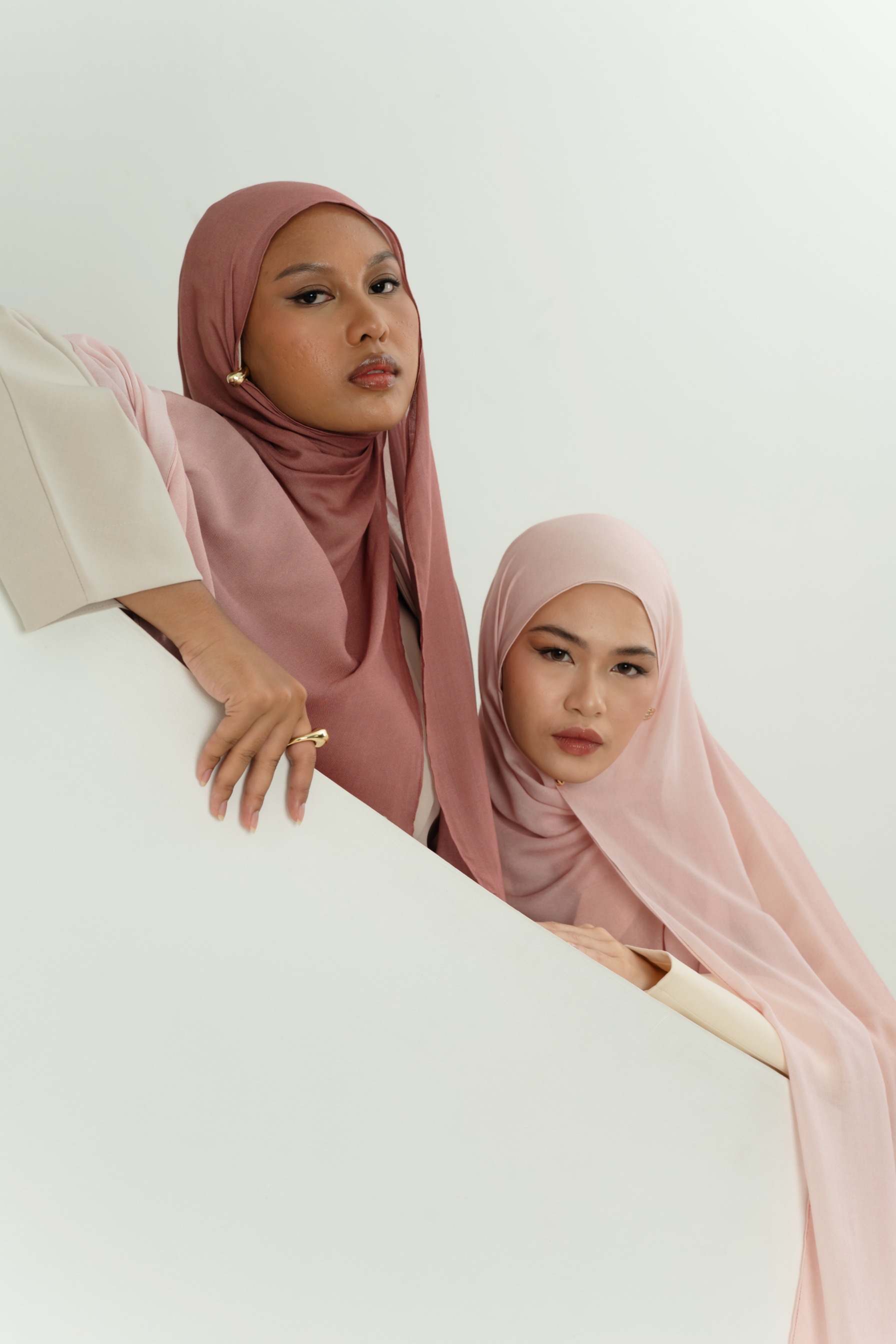 Omna Scarf Blush Pearl | Pashmina Printed Modals