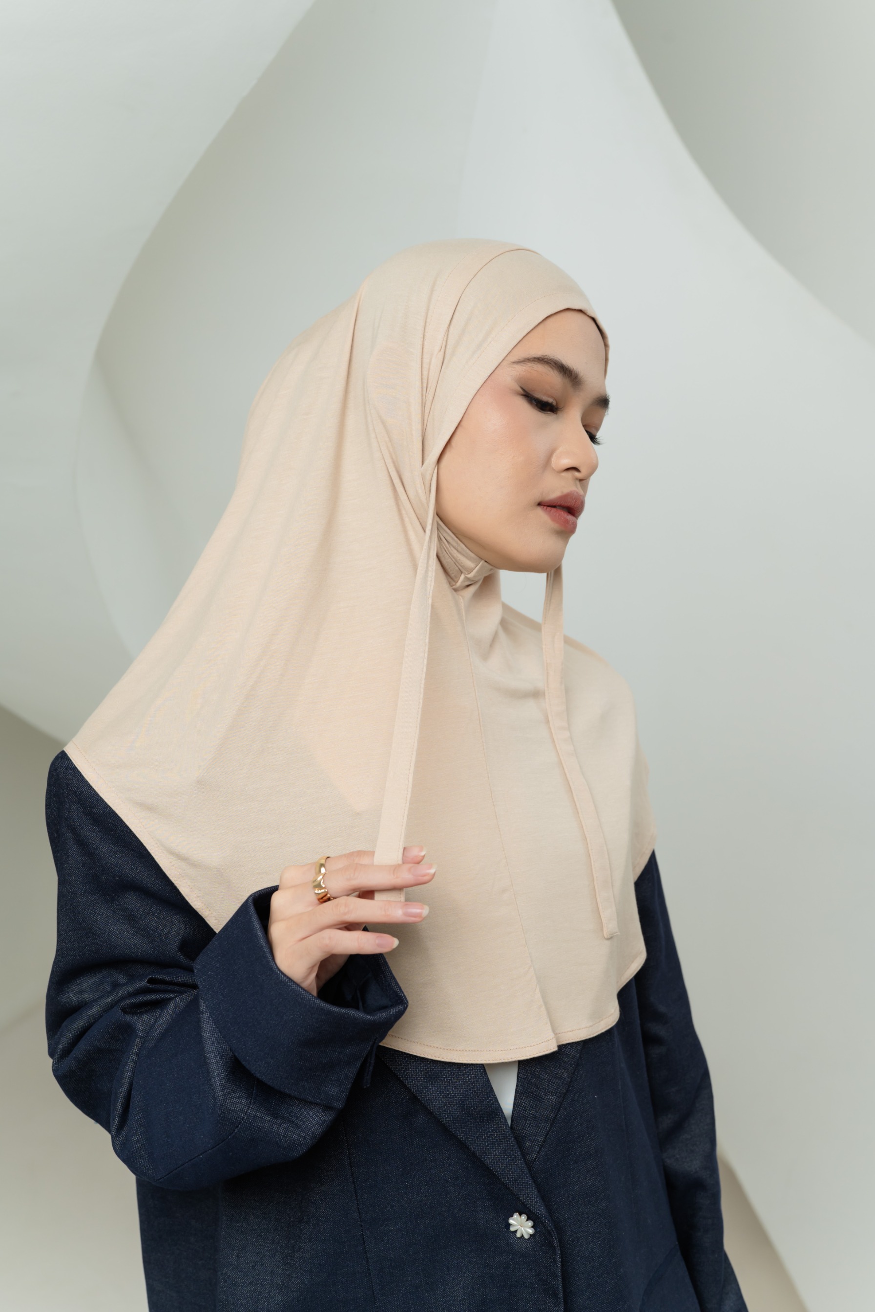 Lira Instant Tie Cream | TENCEL™️ Hijab