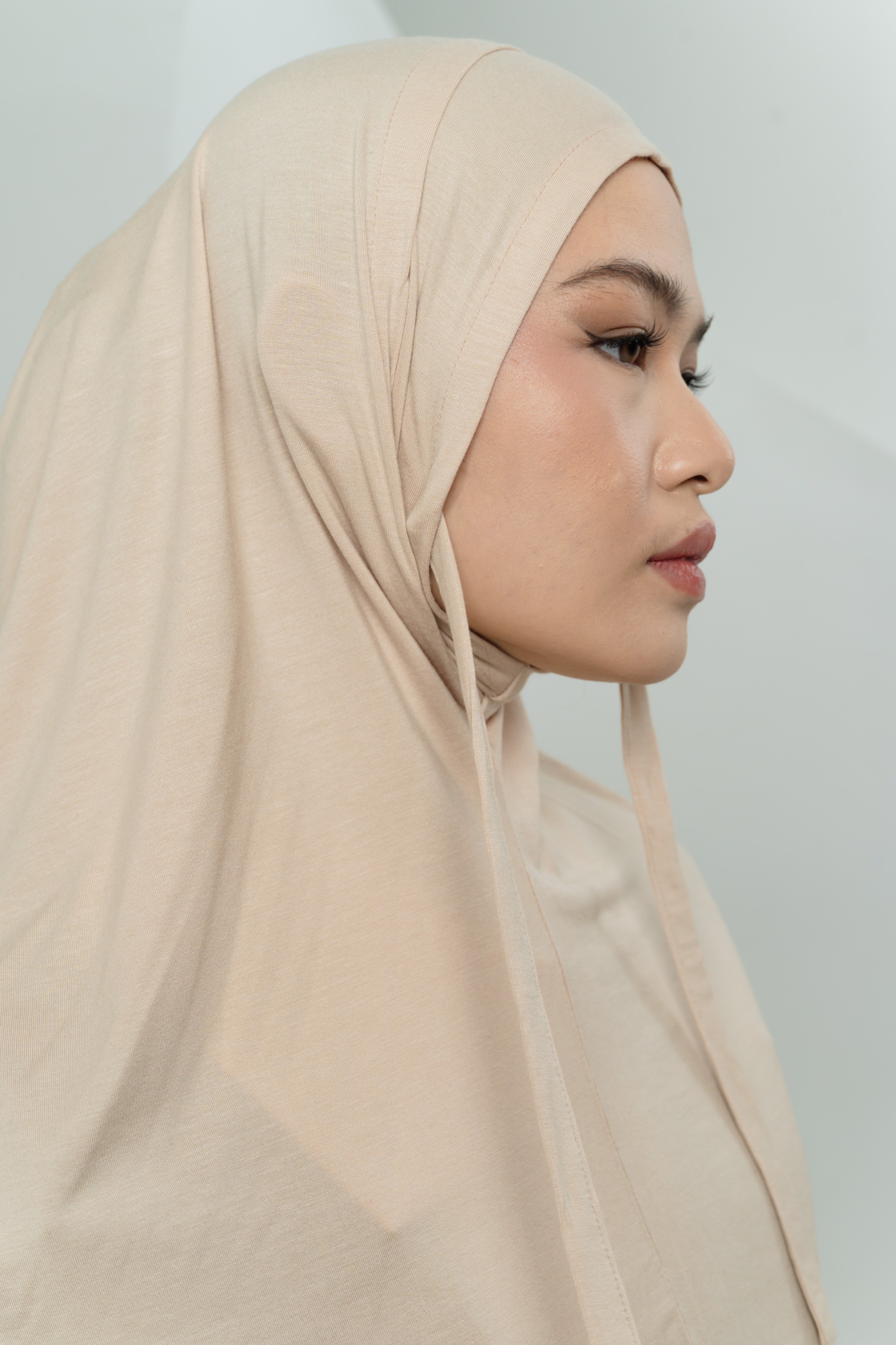 Lira Instant Tie Cream | TENCEL™️ Hijab