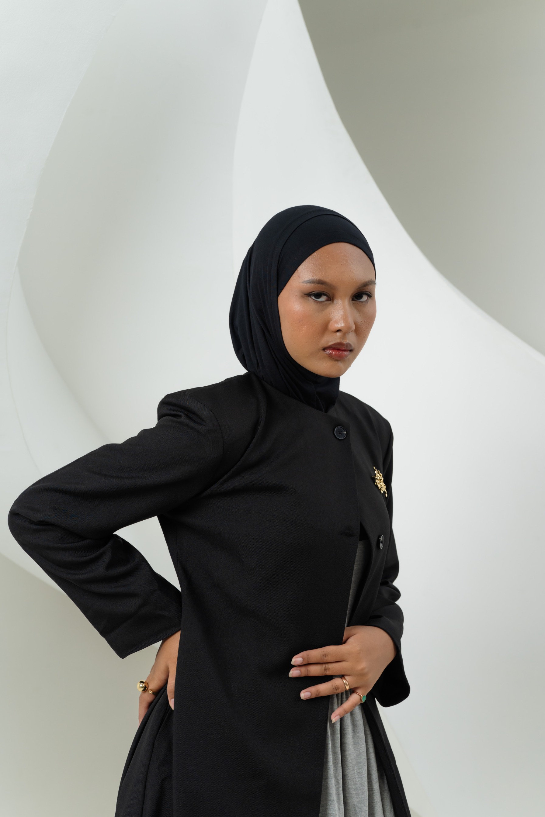 Lira Instant Tie Black | TENCEL™️ Hijab