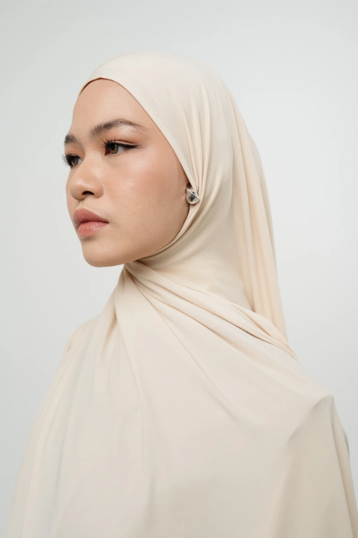 Image of Zueda Instant Scarf Cream | Pashmina Premium Bamboo