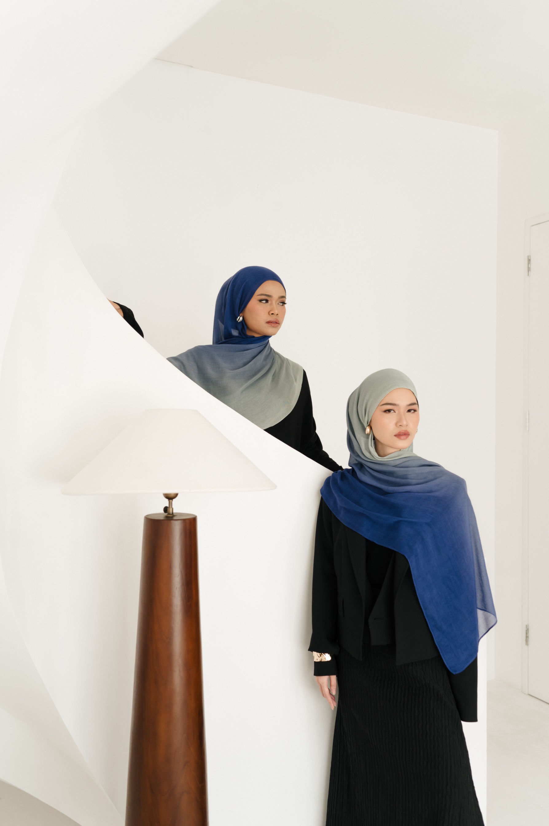Omna Scarf Moon River | Pashmina Printed Modals