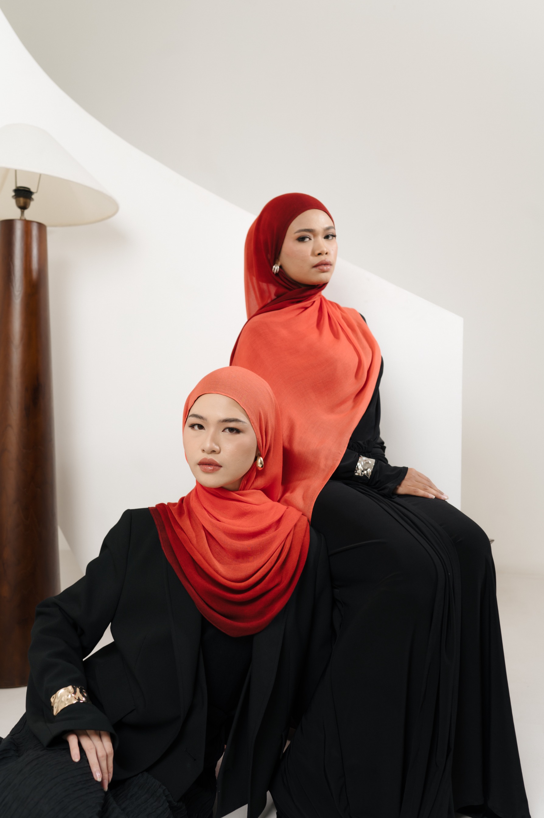 Omna Scarf Red Poppy | Pashmina Printed Modals