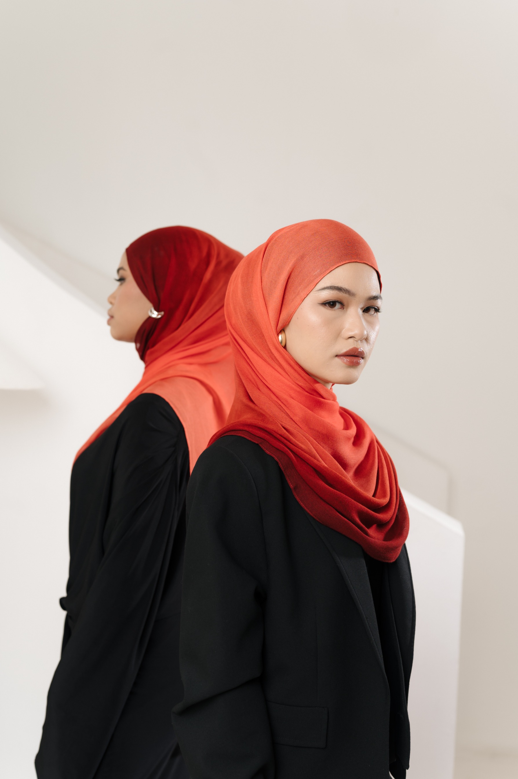Omna Scarf Red Poppy | Pashmina Printed Modals