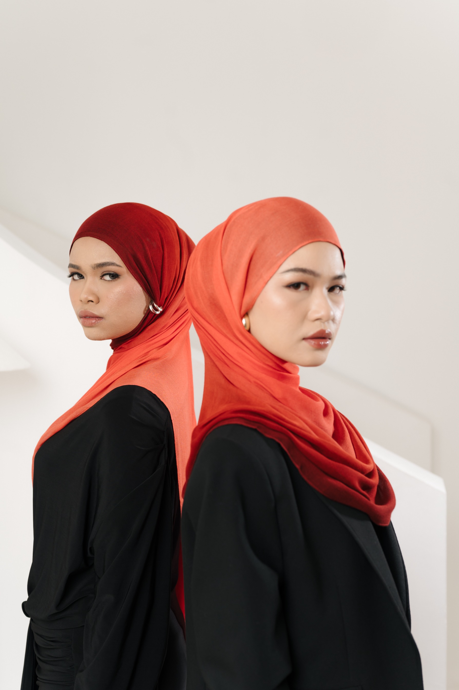 Omna Scarf Red Poppy | Pashmina Printed Modals