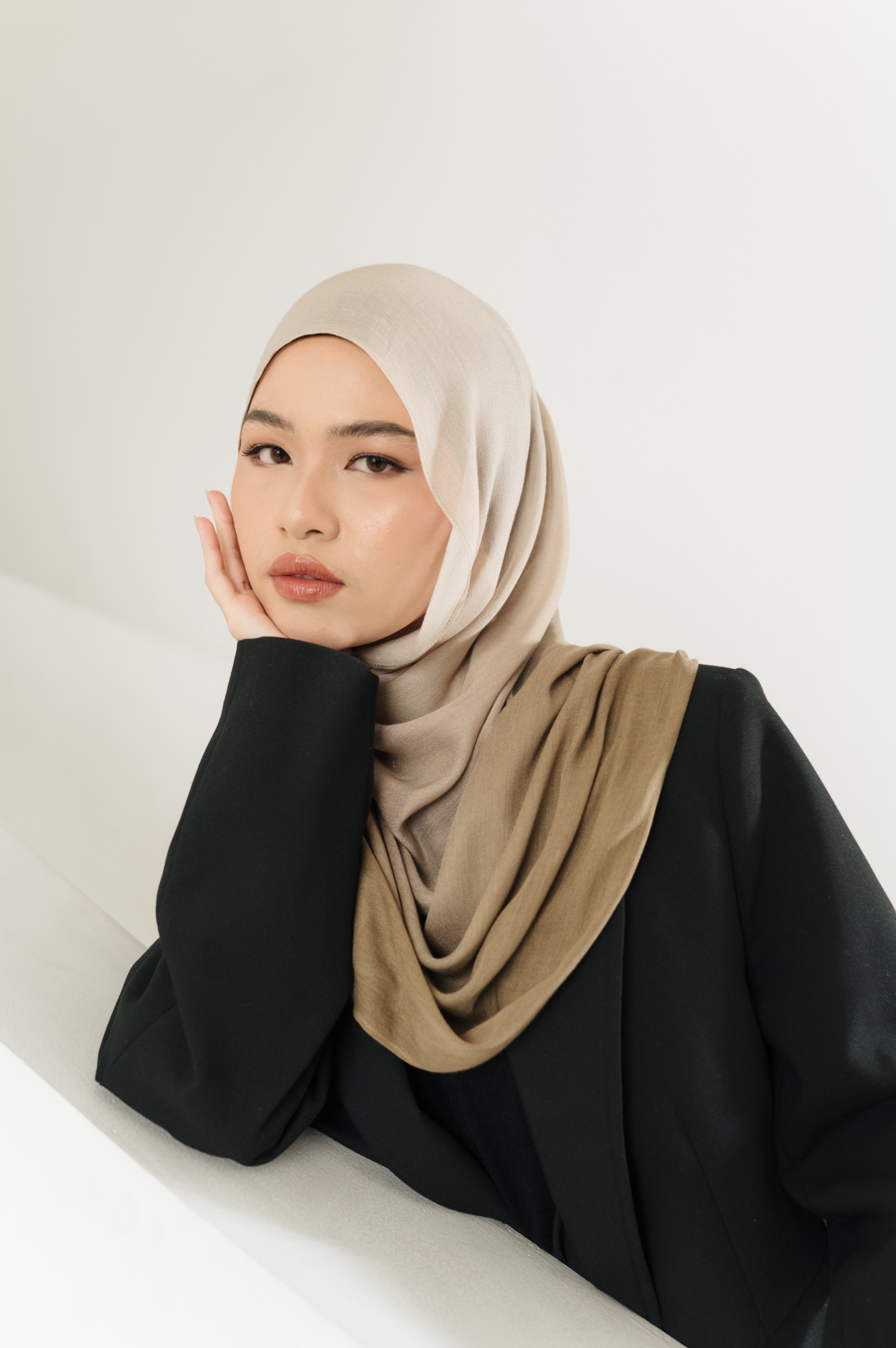 Omna Scarf Golden Dune | Pashmina Printed Modals