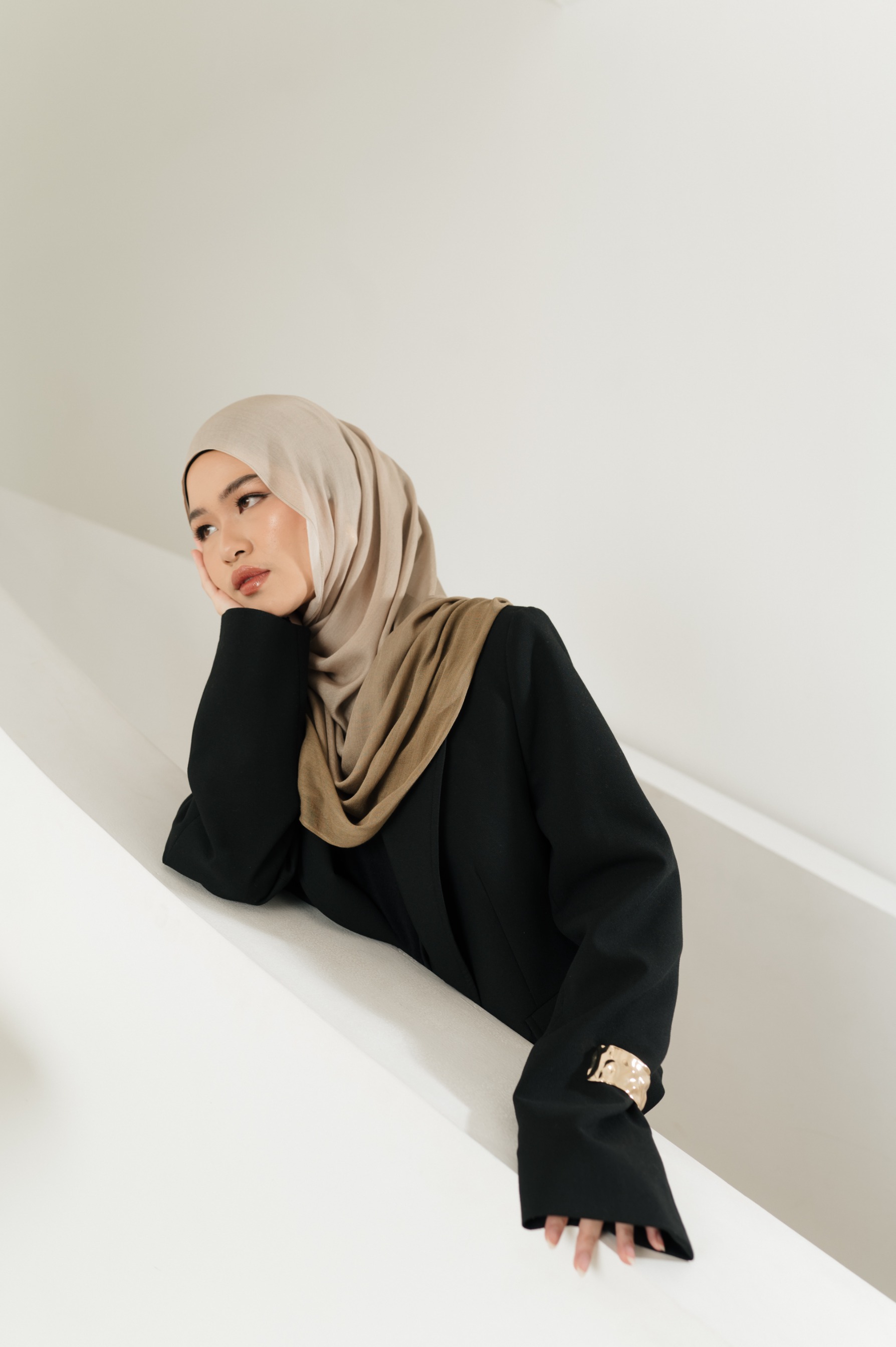 Omna Scarf Golden Dune | Pashmina Printed Modals