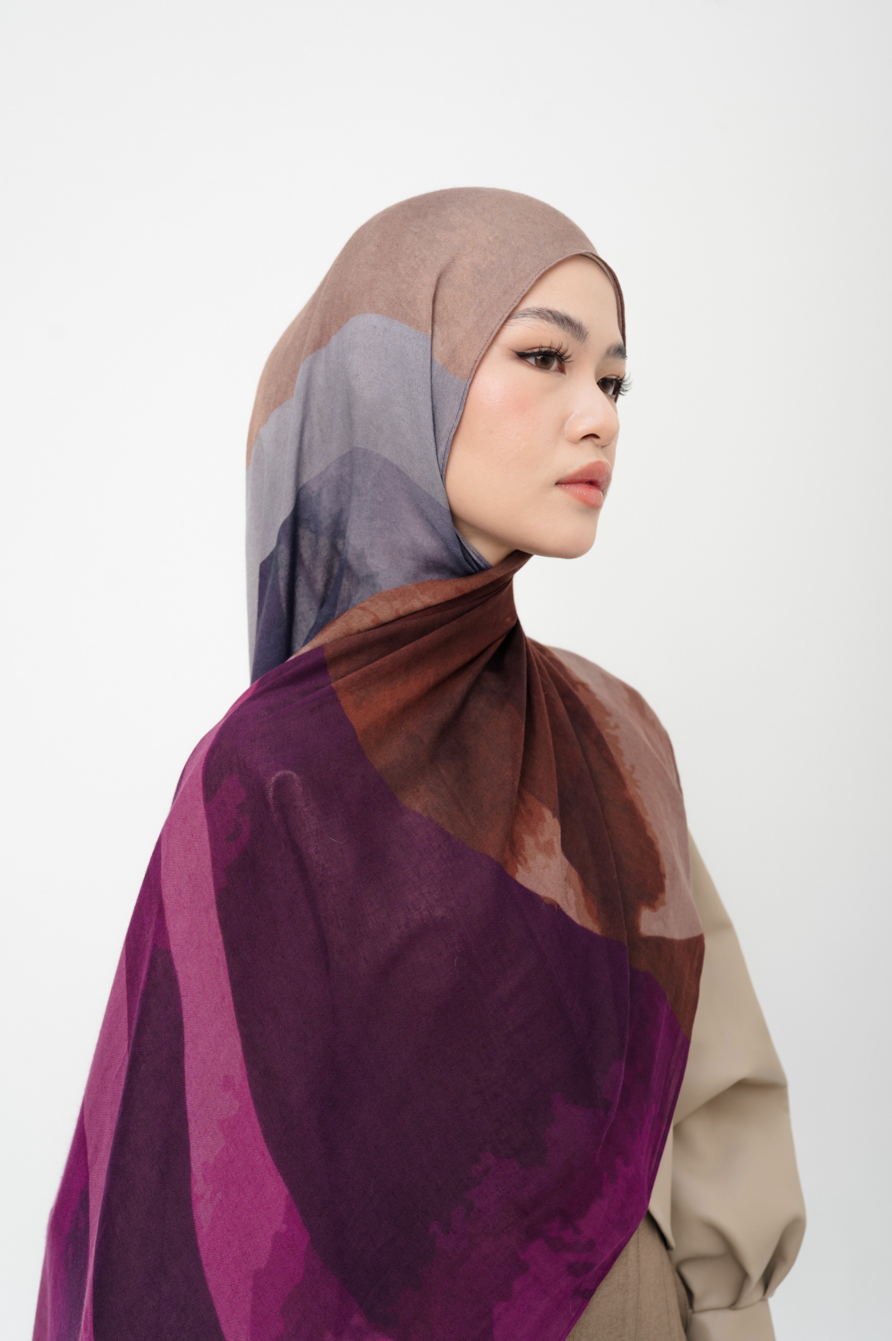 Sora Scarf Plum Waves | Pashmina Printed Modals