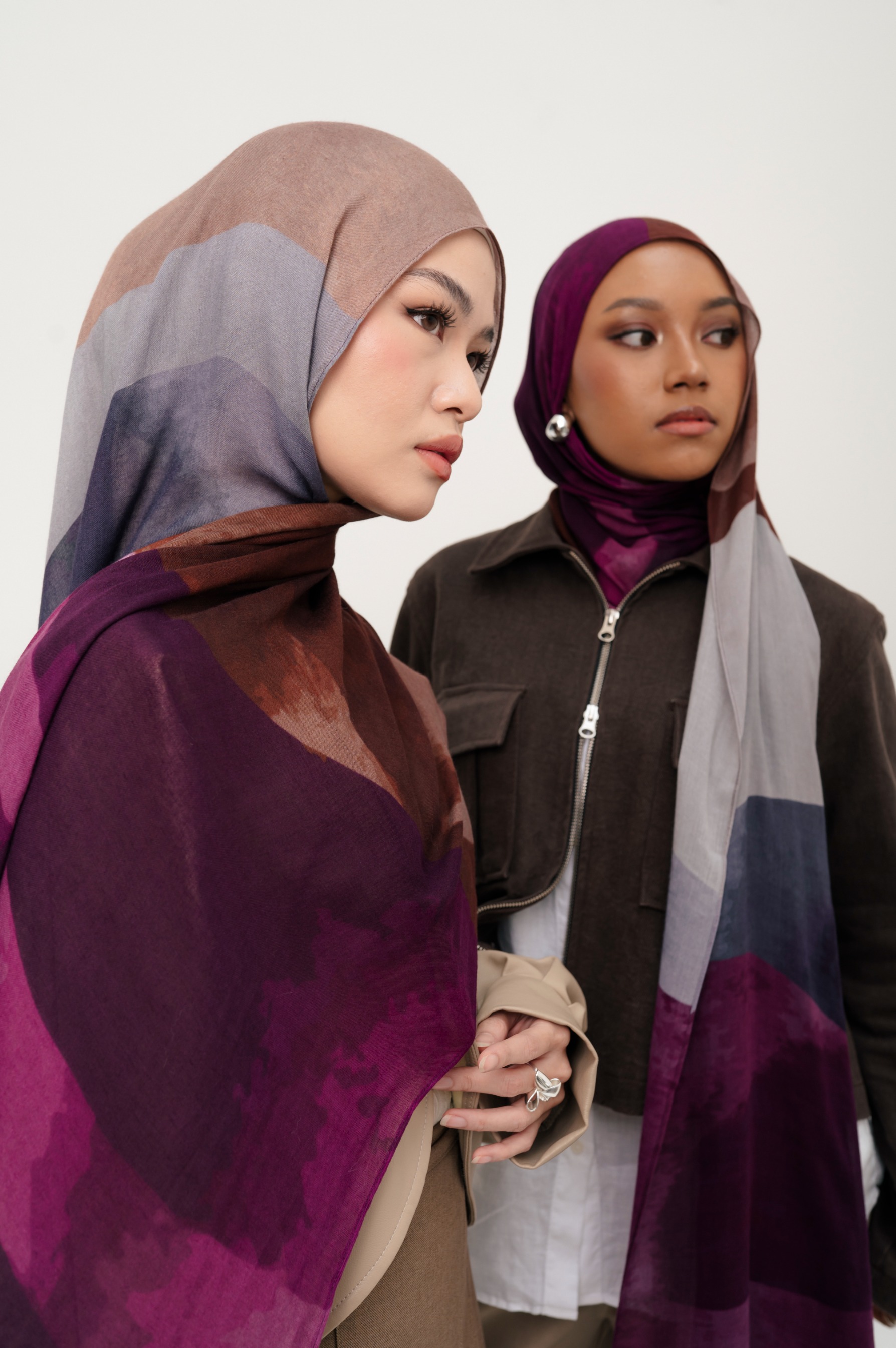 Sora Scarf Plum Waves | Pashmina Printed Modals