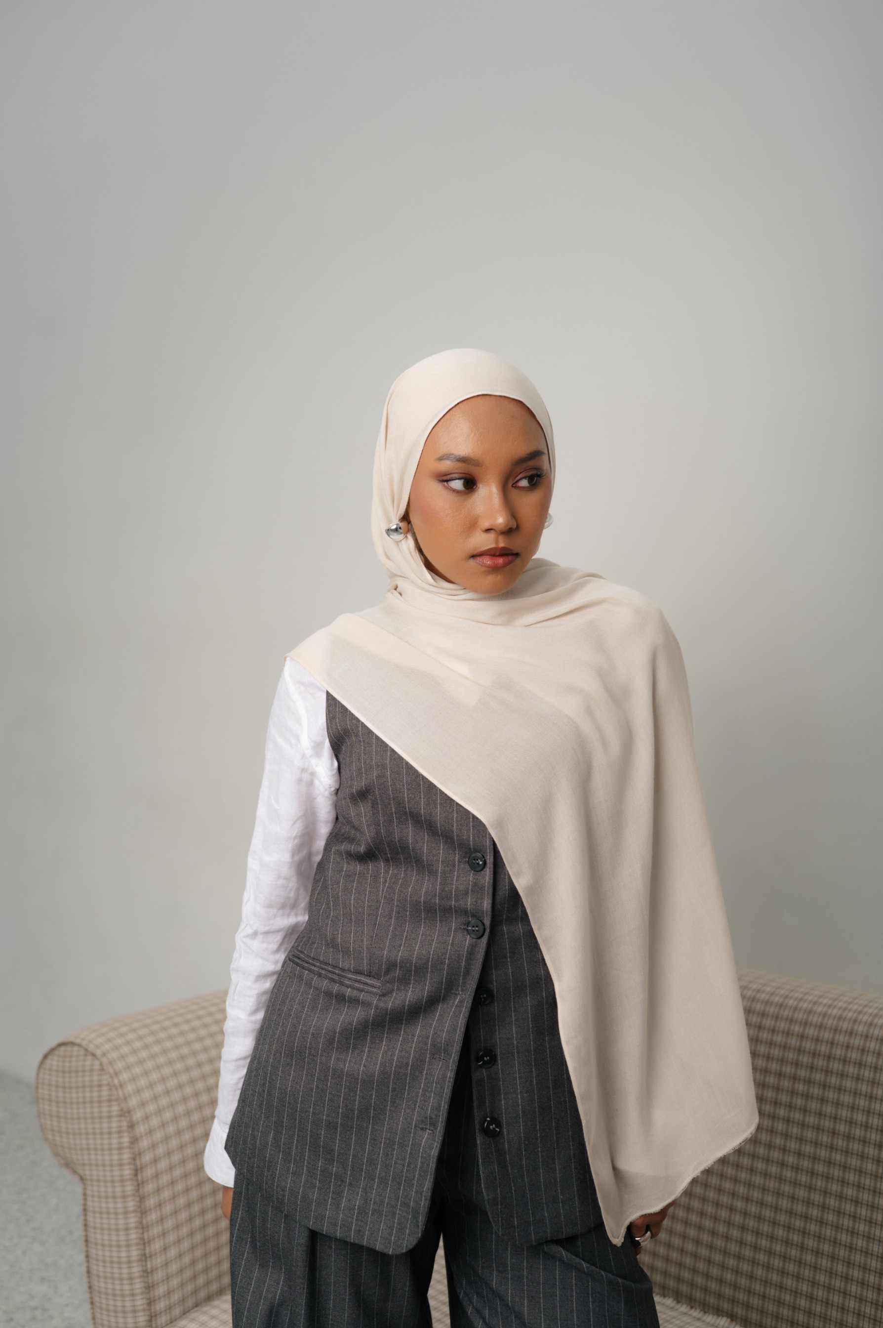 Sana Ivory | Pashmina Delicate Rayon